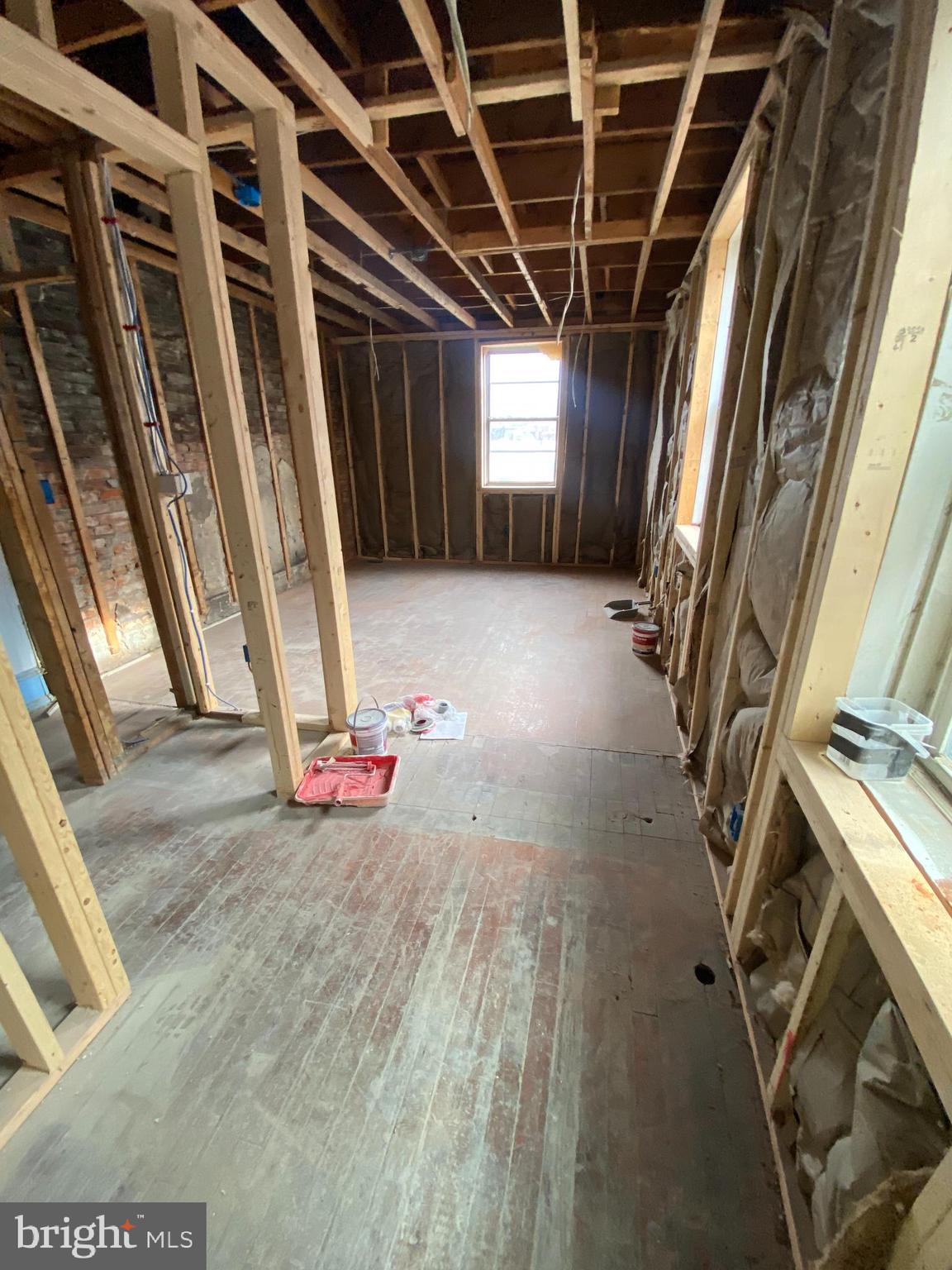 UNIVERSITY CITY - Residential