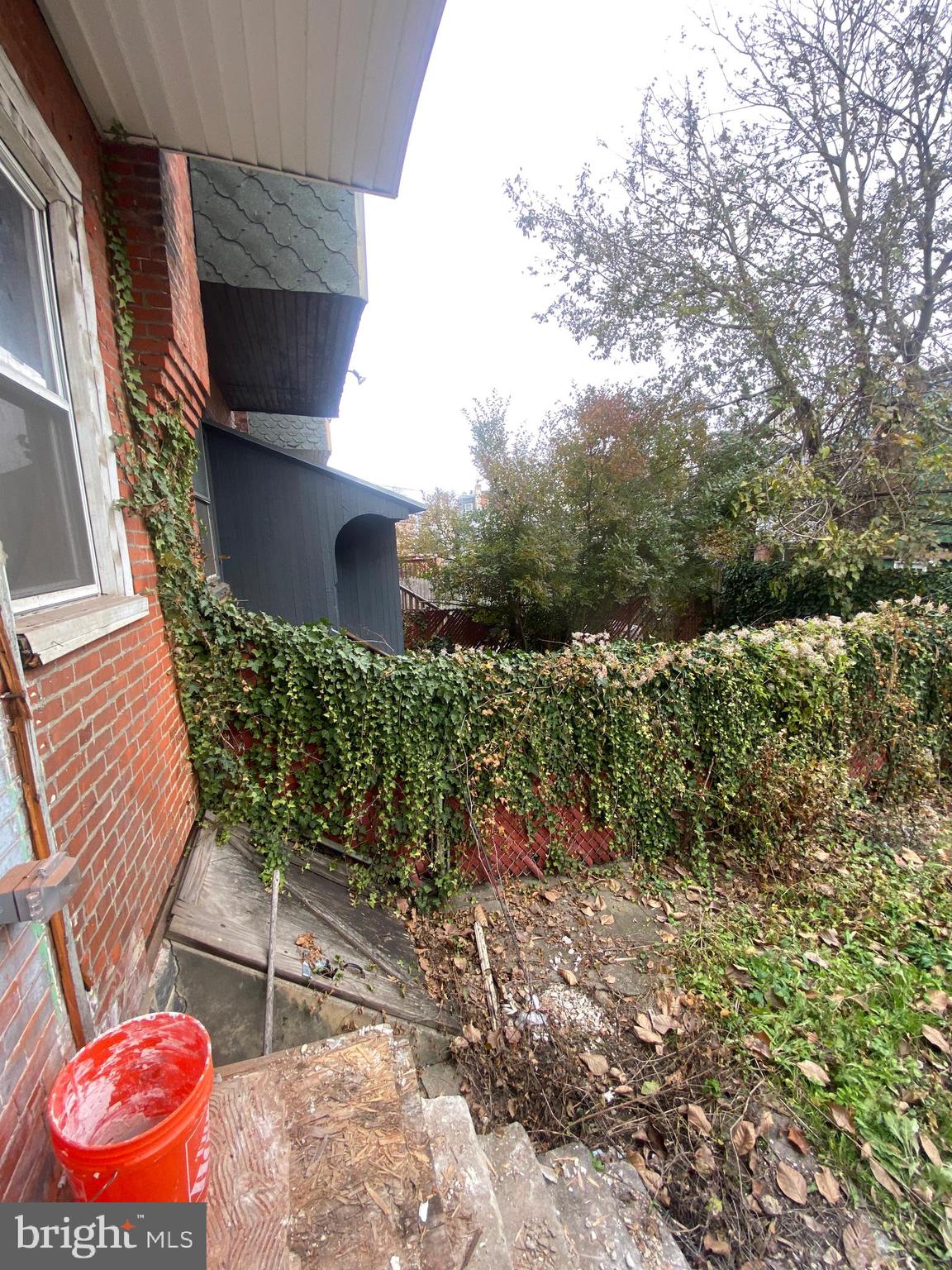 UNIVERSITY CITY - Residential