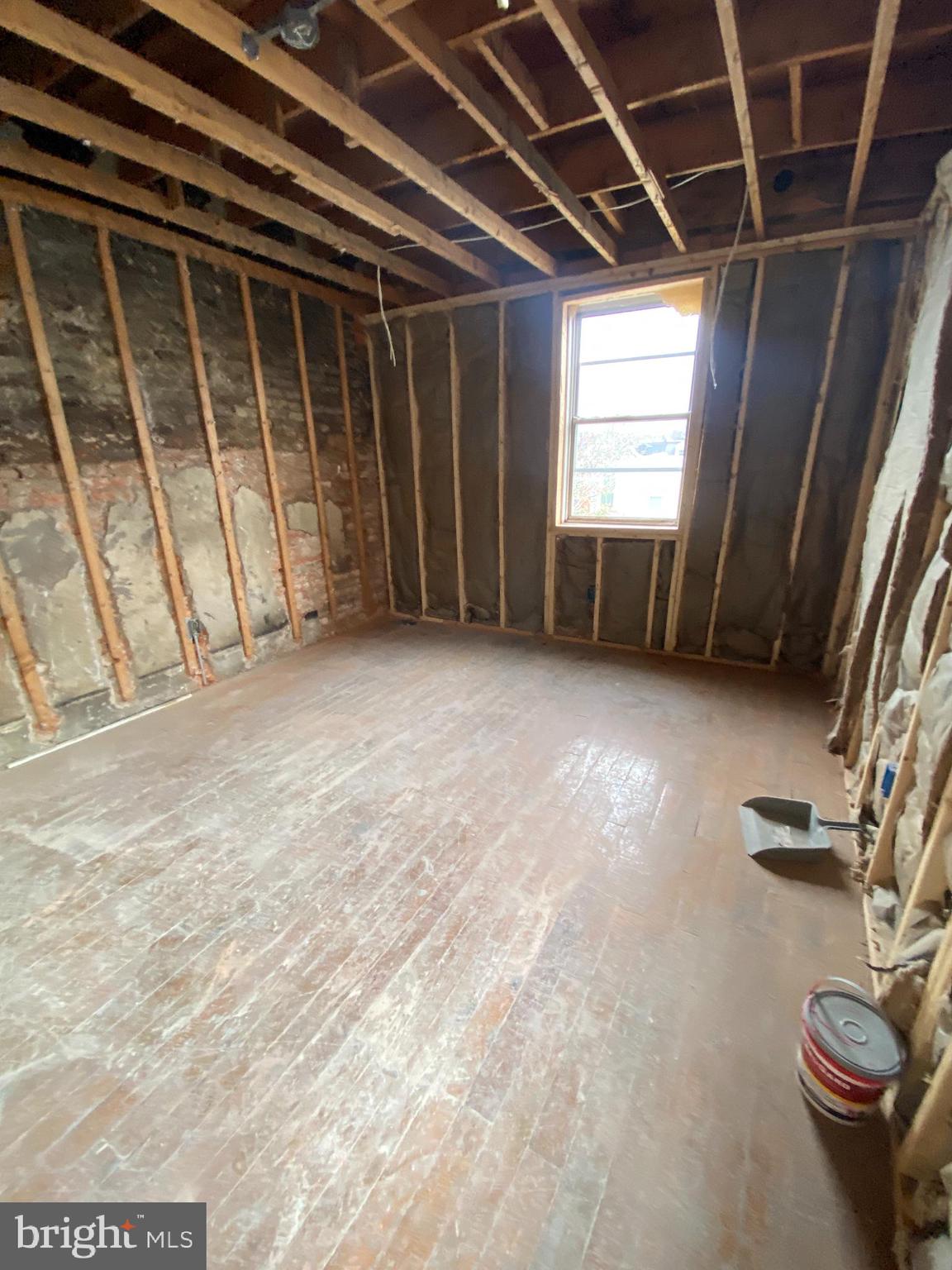 UNIVERSITY CITY - Residential