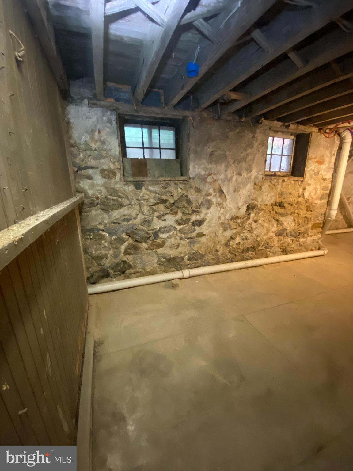 UNIVERSITY CITY - Residential