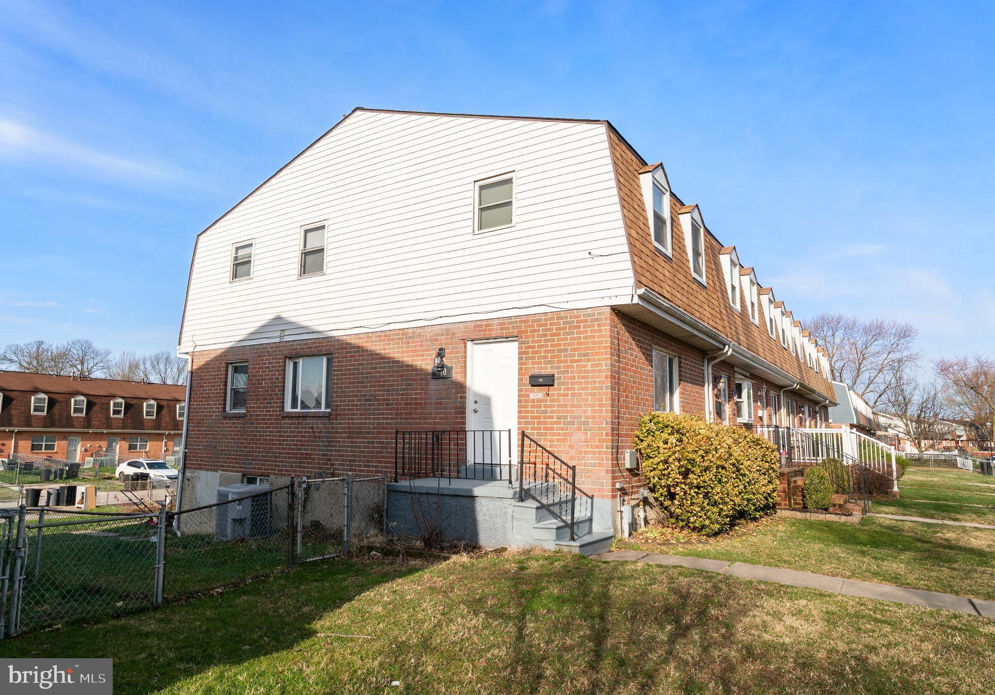 MIDDLE RIVER - Residential