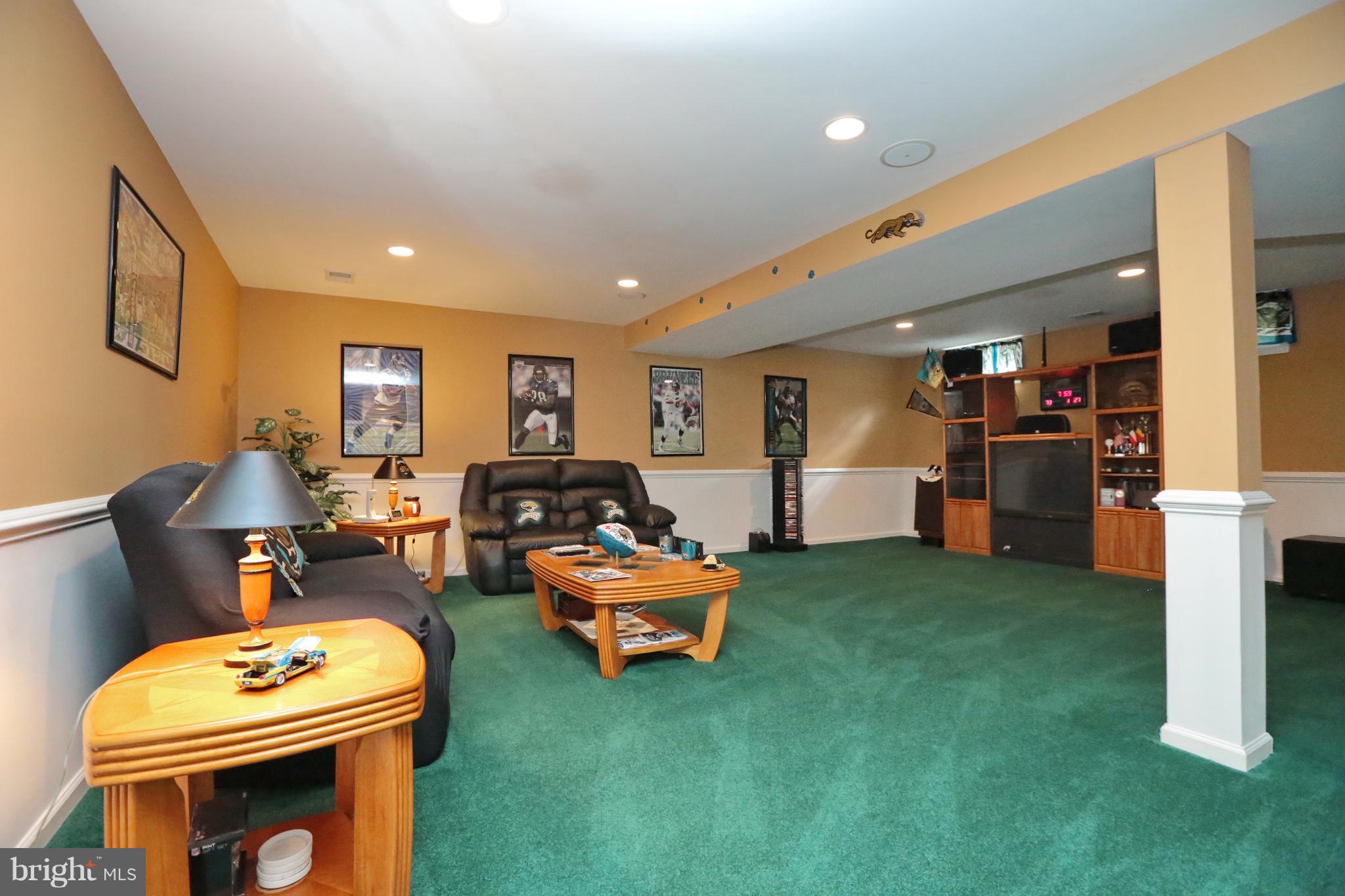 CHARLES CROSSING - Residential