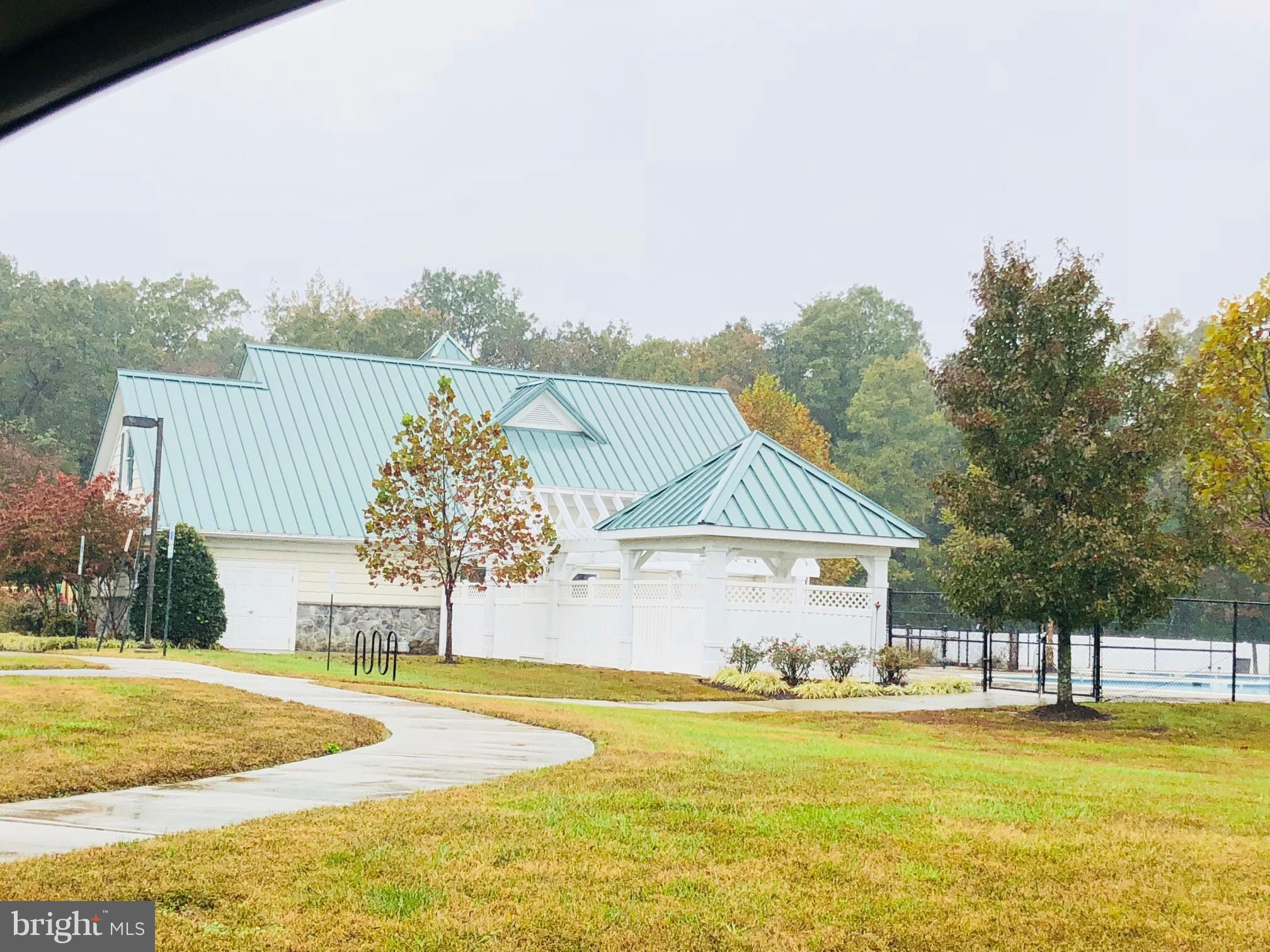 CHARLES CROSSING - Residential