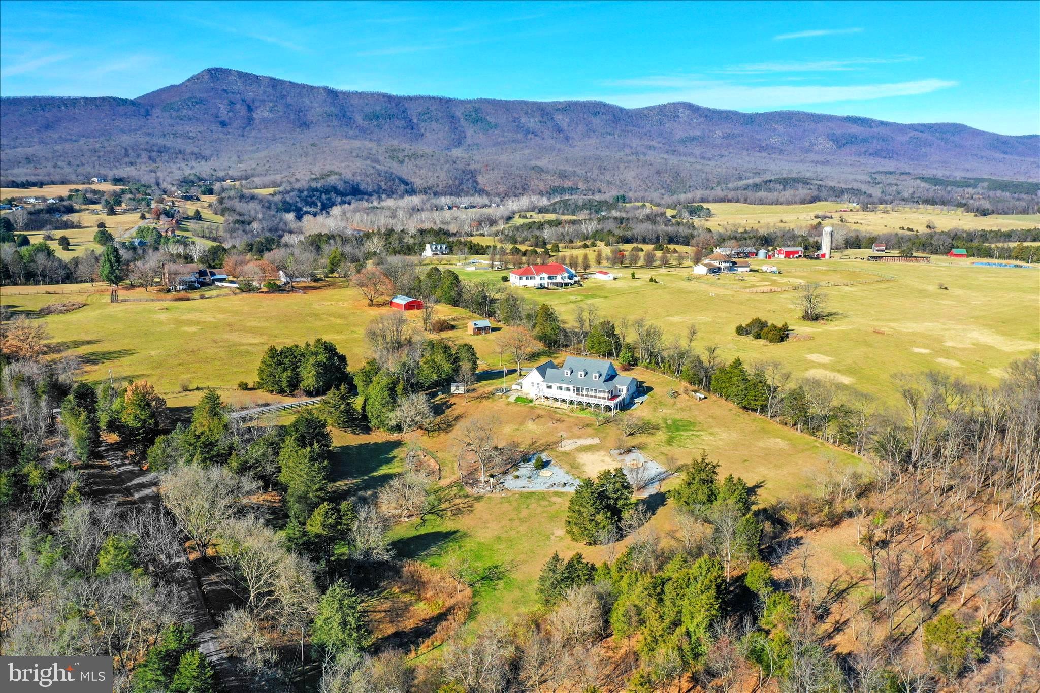 HOPE MILLS ACRES - Residential