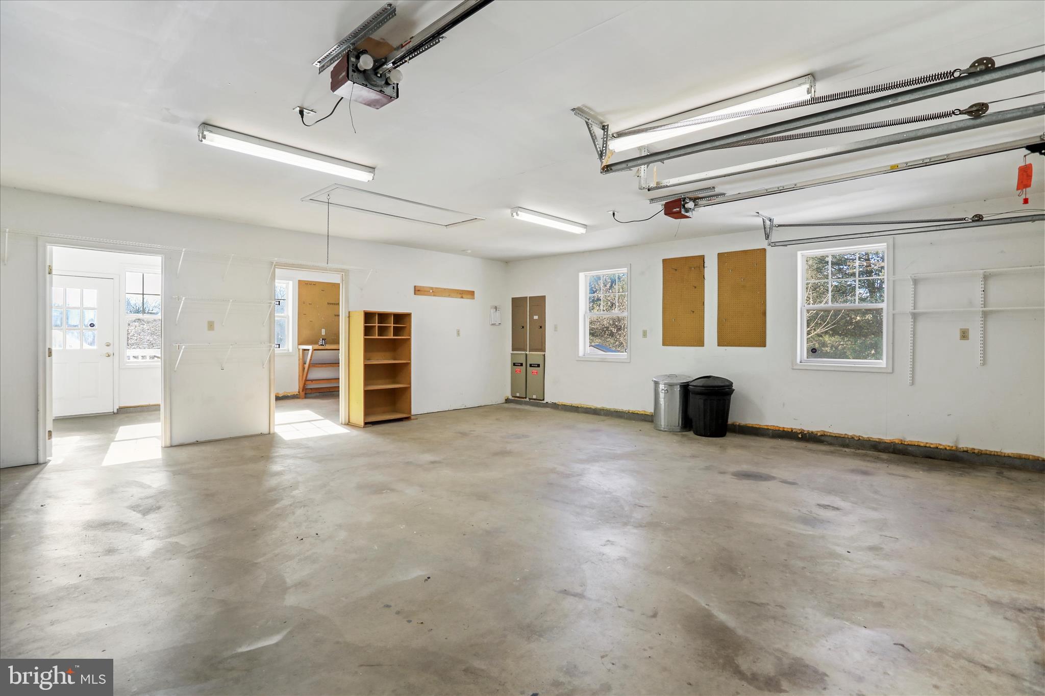 HOPE MILLS ACRES - Residential