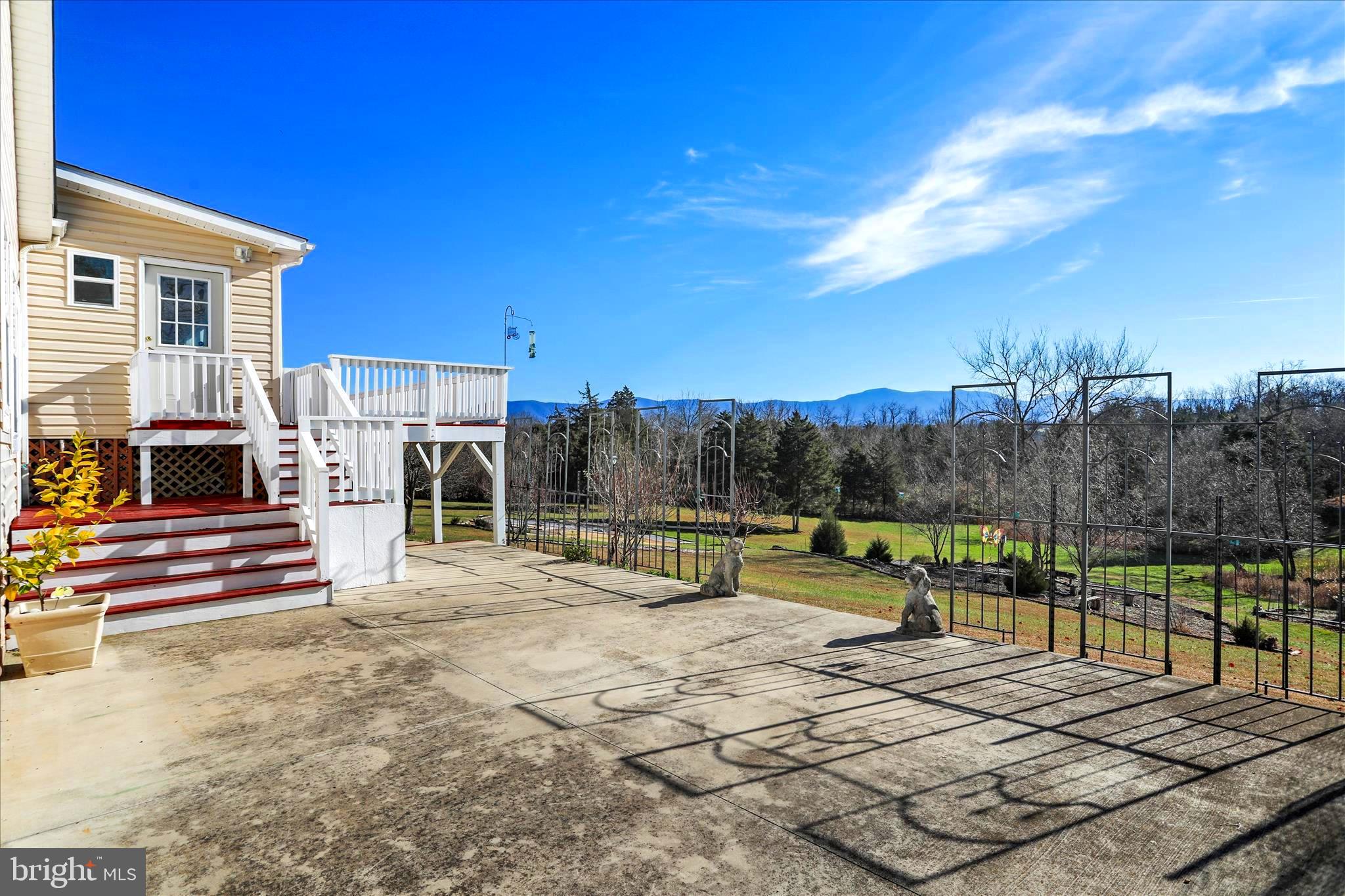 HOPE MILLS ACRES - Residential