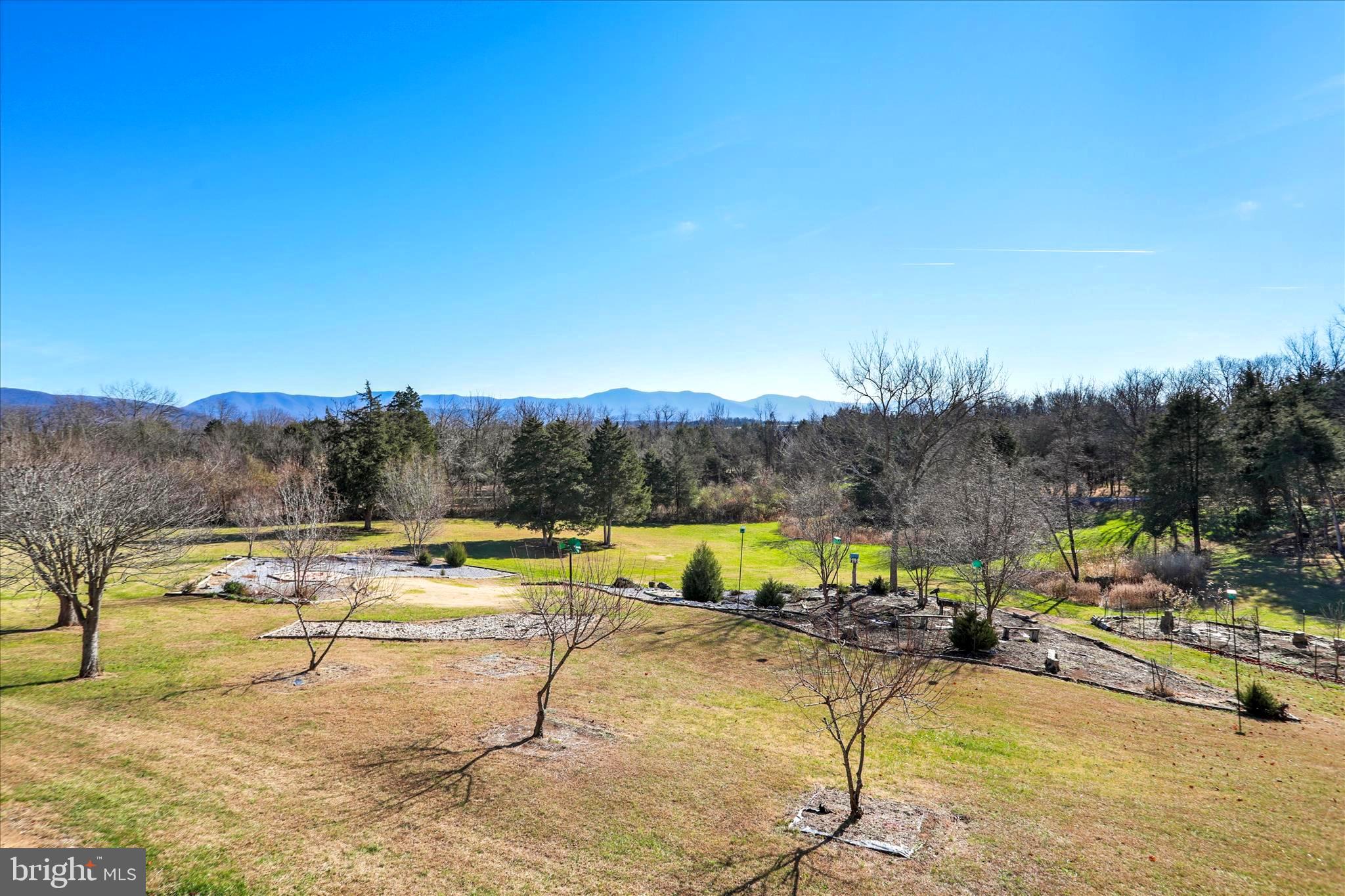 HOPE MILLS ACRES - Residential