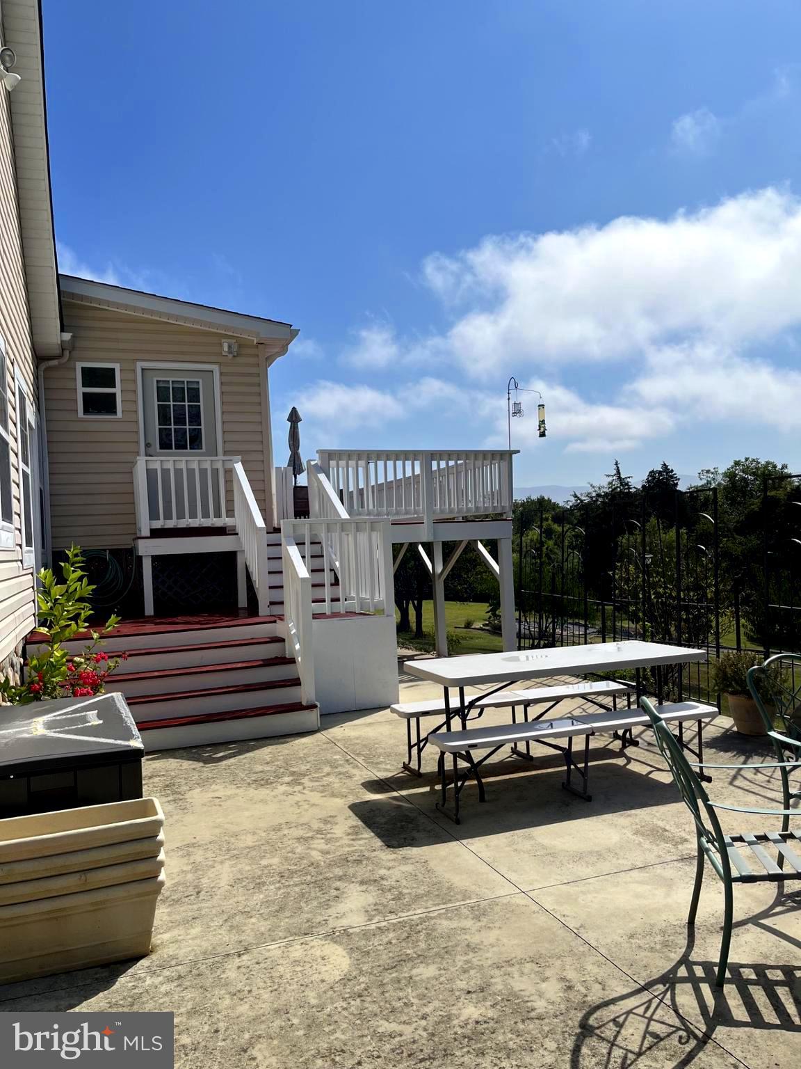 HOPE MILLS ACRES - Residential