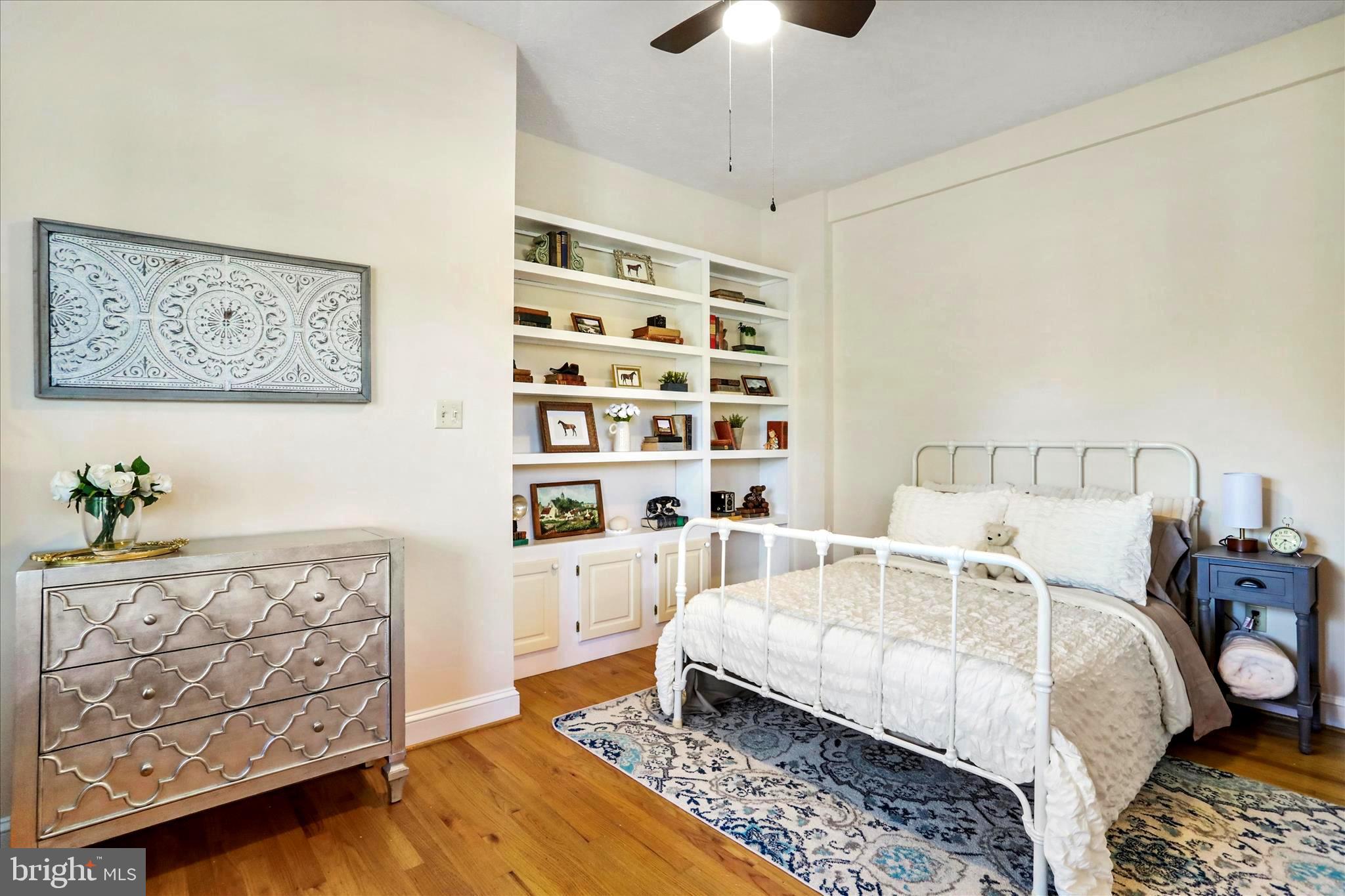 HOPE MILLS ACRES - Residential