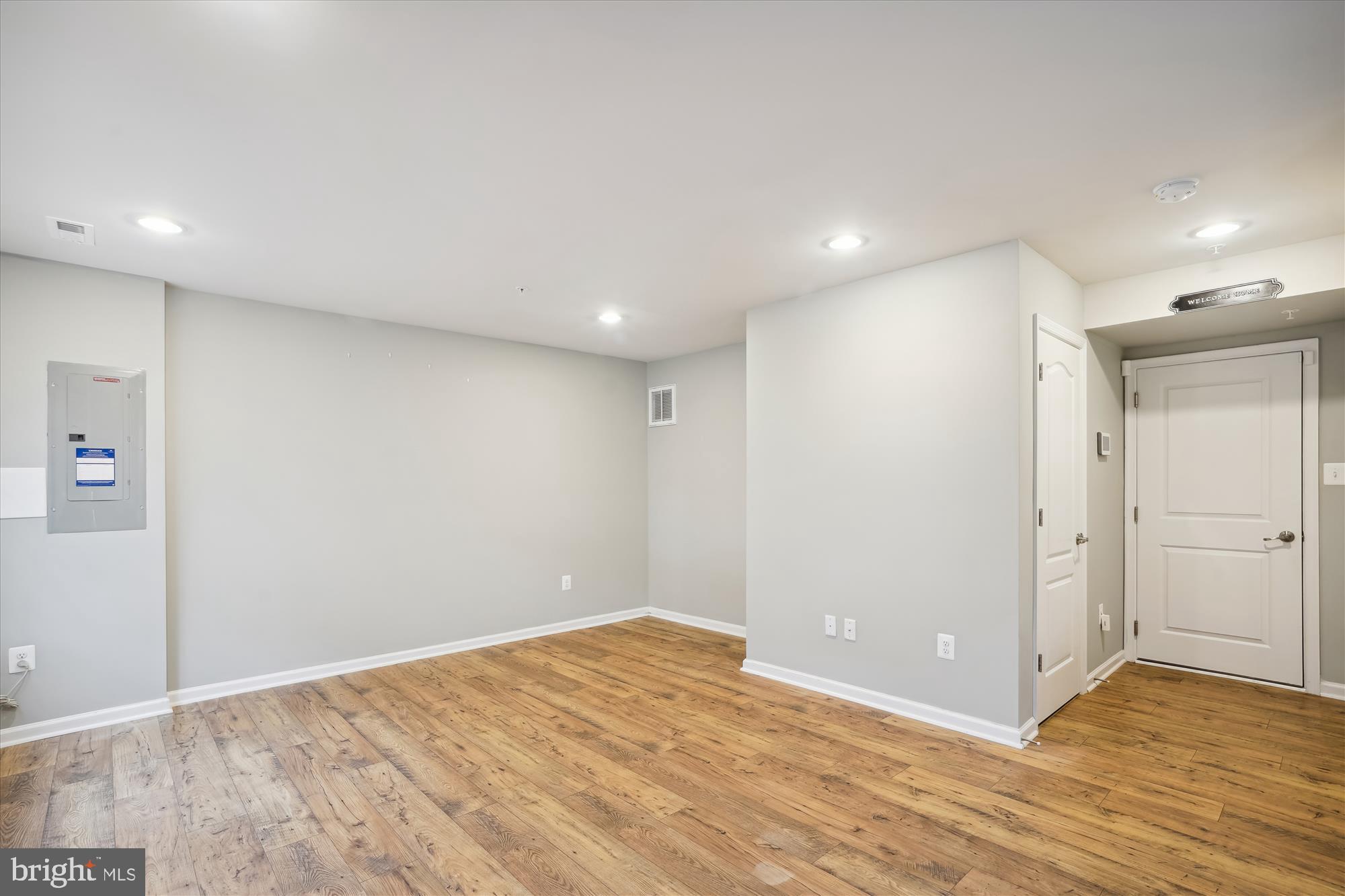 HANOVER - Residential Lease