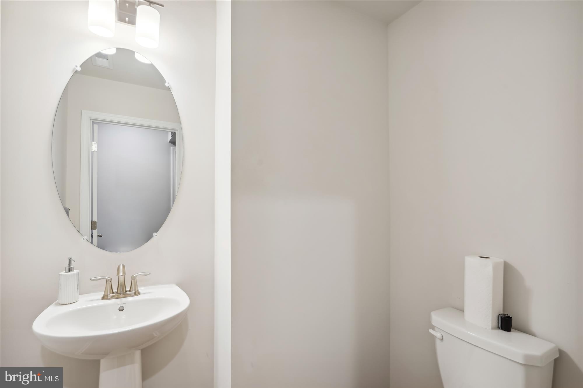 HANOVER - Residential Lease