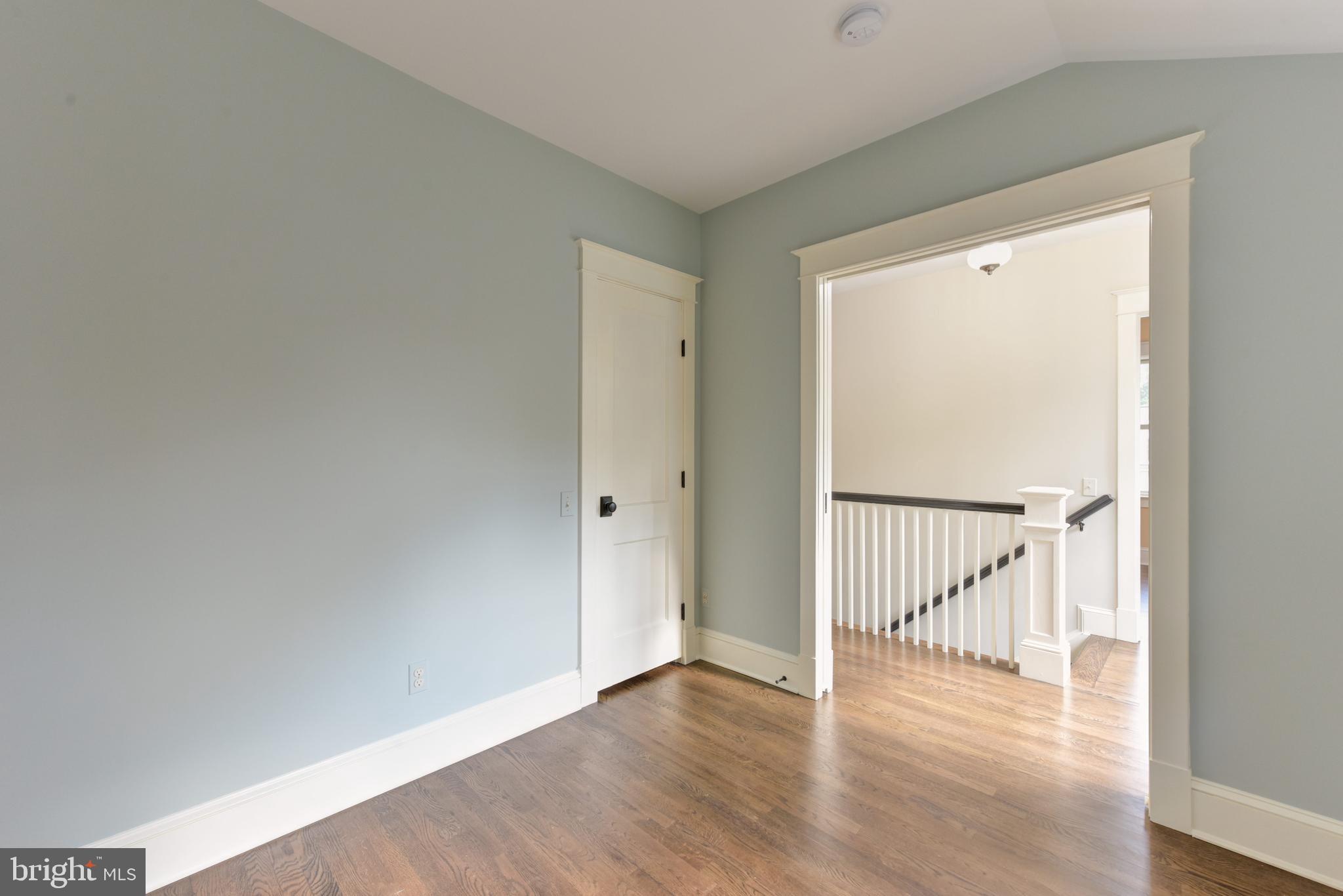 ROSEMONT - Residential Lease