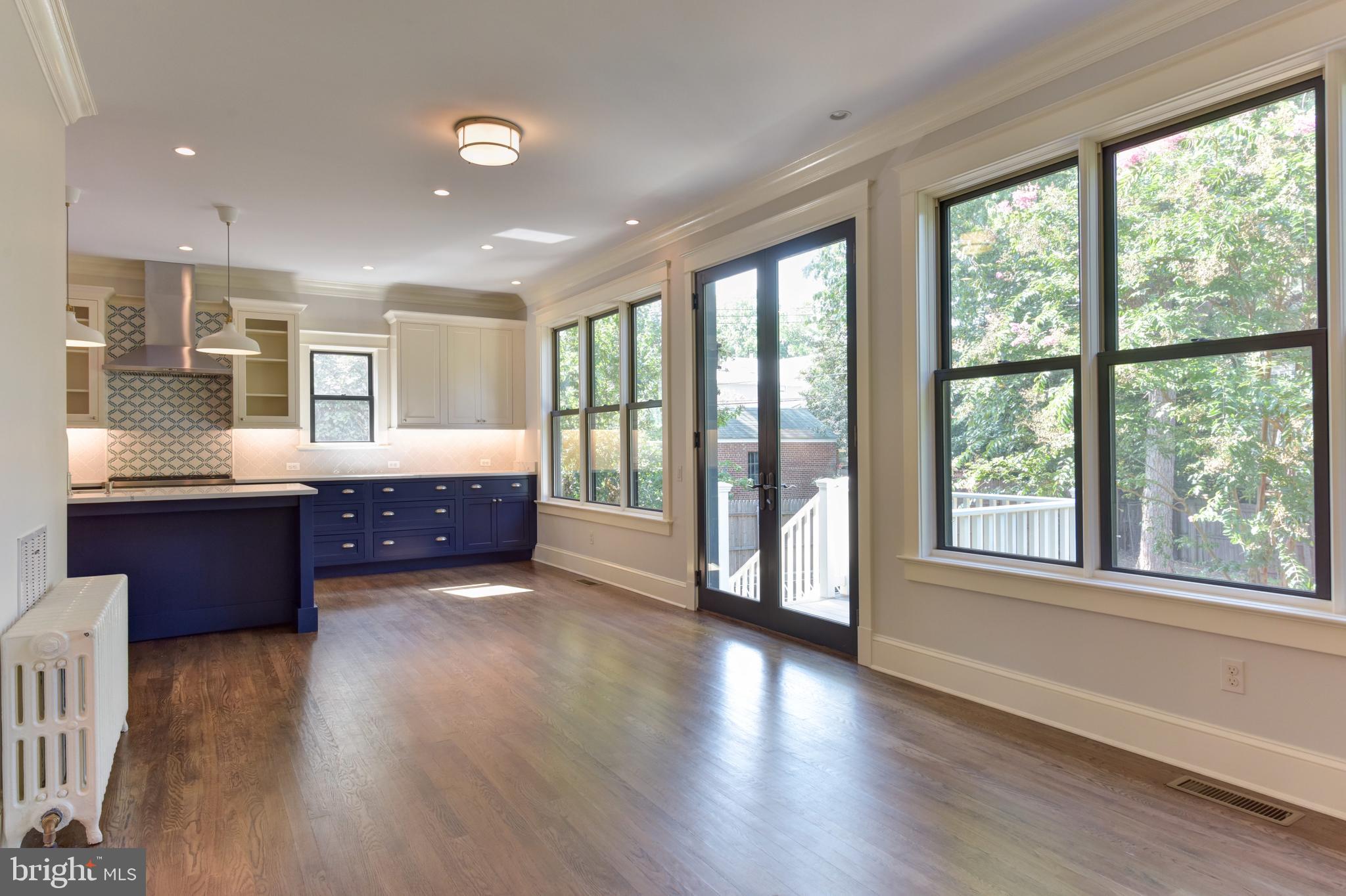 ROSEMONT - Residential Lease