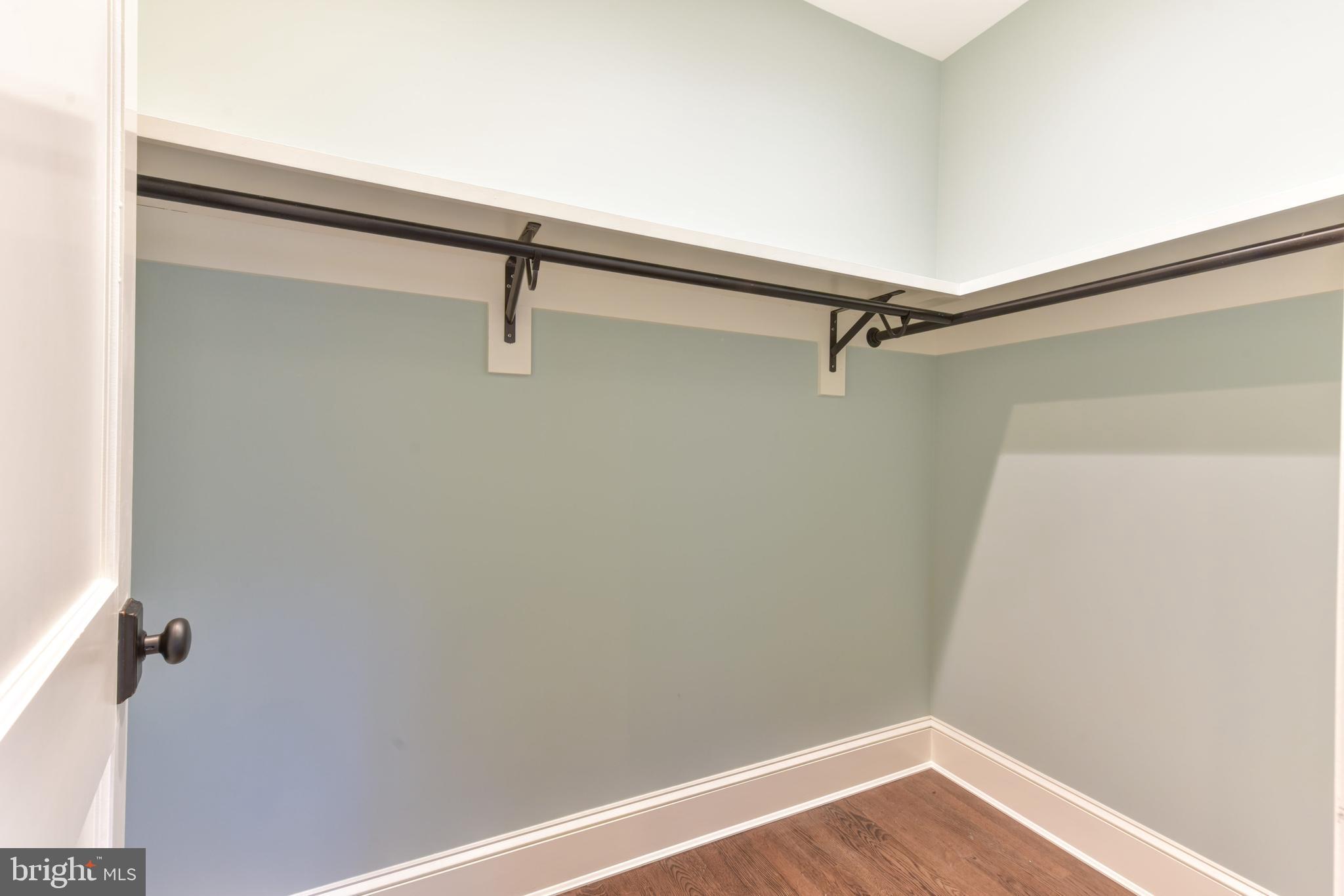 ROSEMONT - Residential Lease