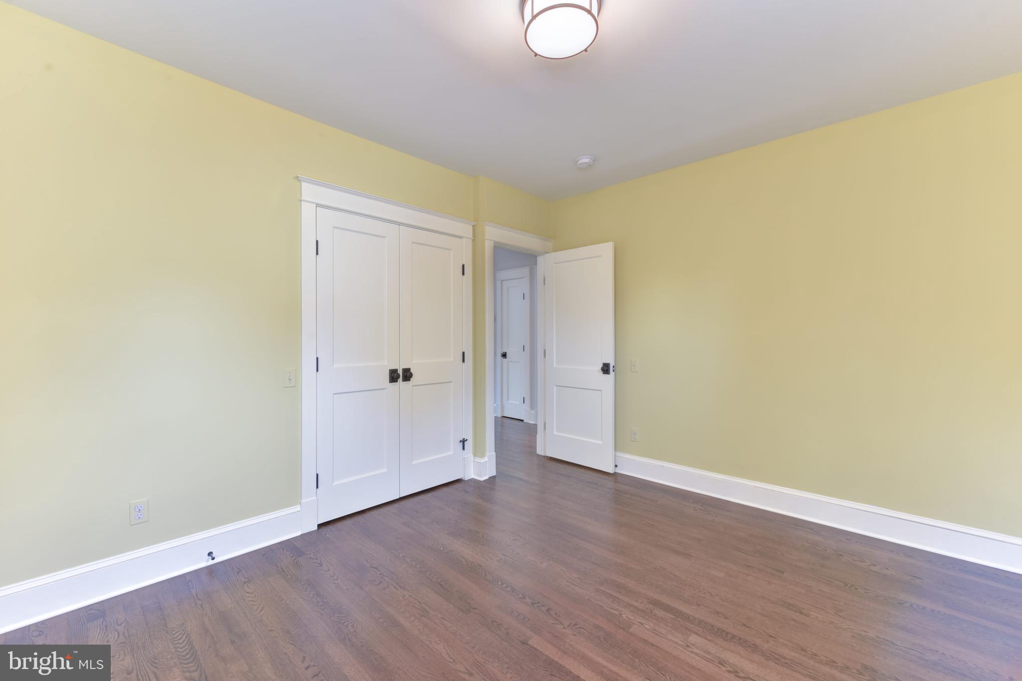 ROSEMONT - Residential Lease