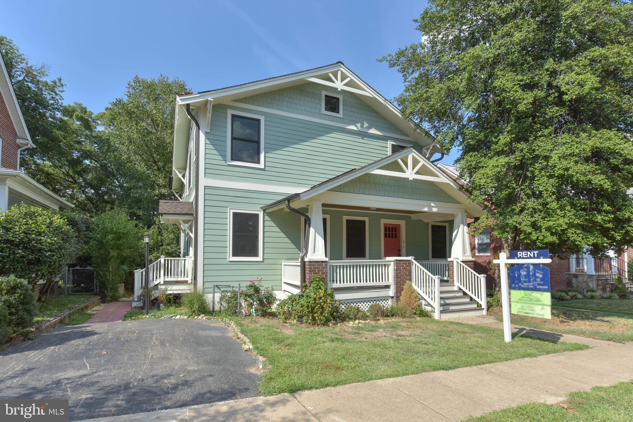 ROSEMONT - Residential Lease