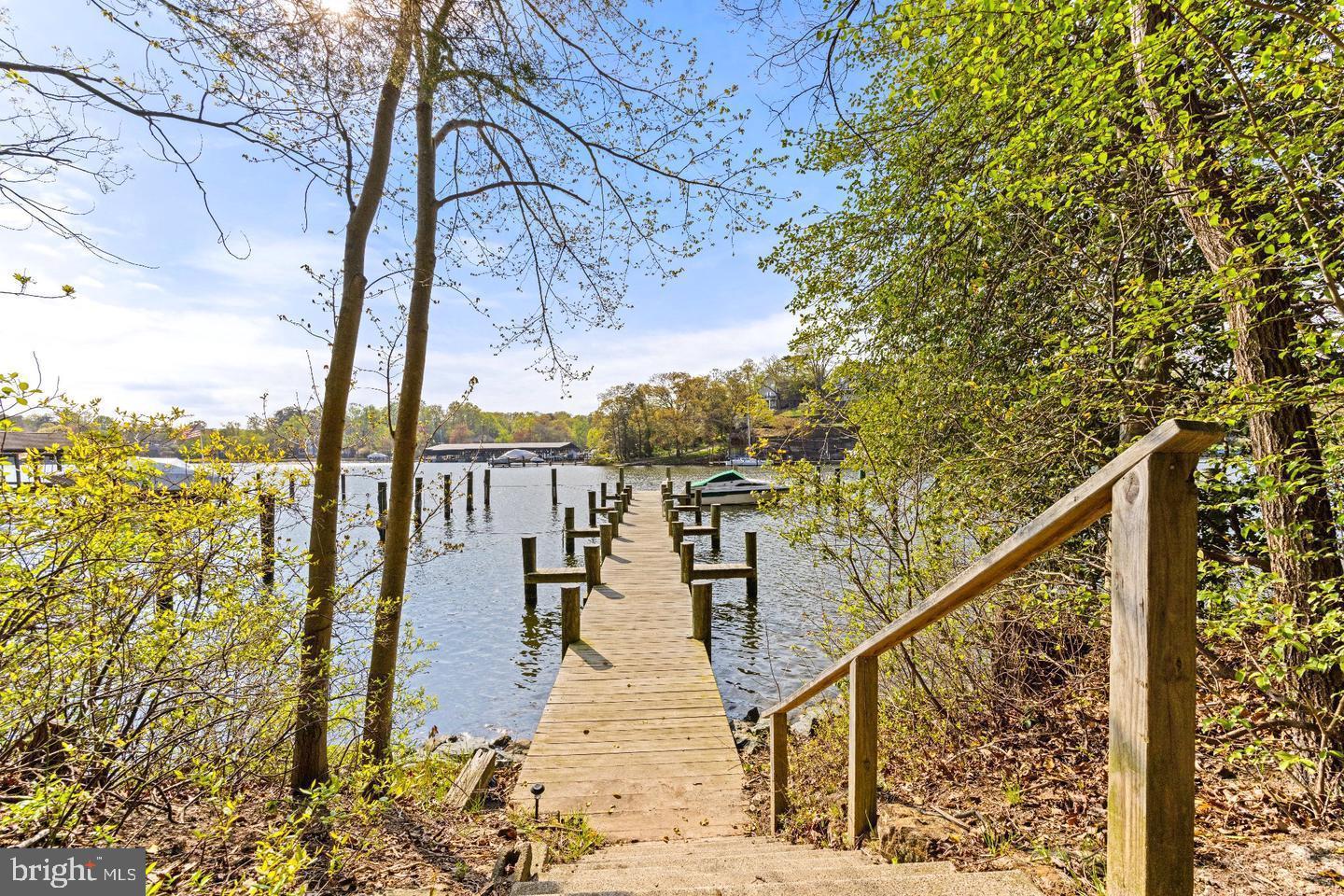 309 FERNWOOD DRIVE