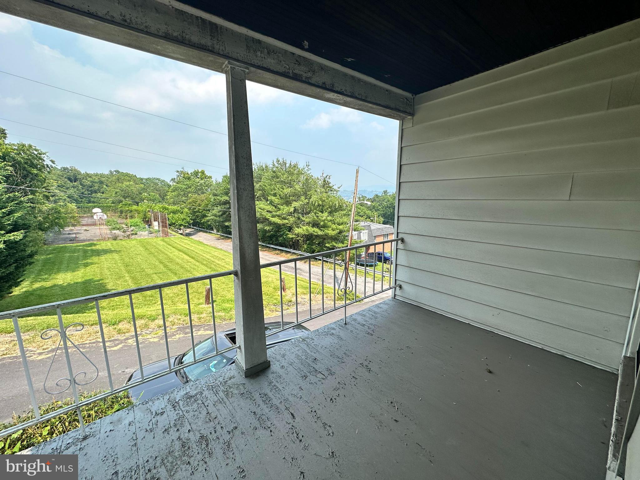 ROSE HILL - Residential