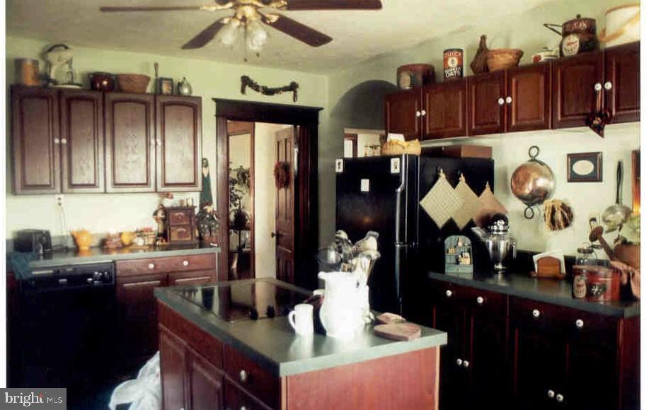 OLD BOYDS BEAR - Residential