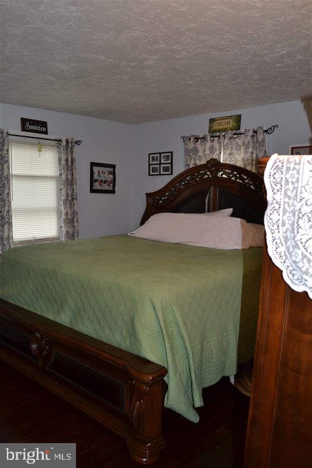 OLD BOYDS BEAR - Residential