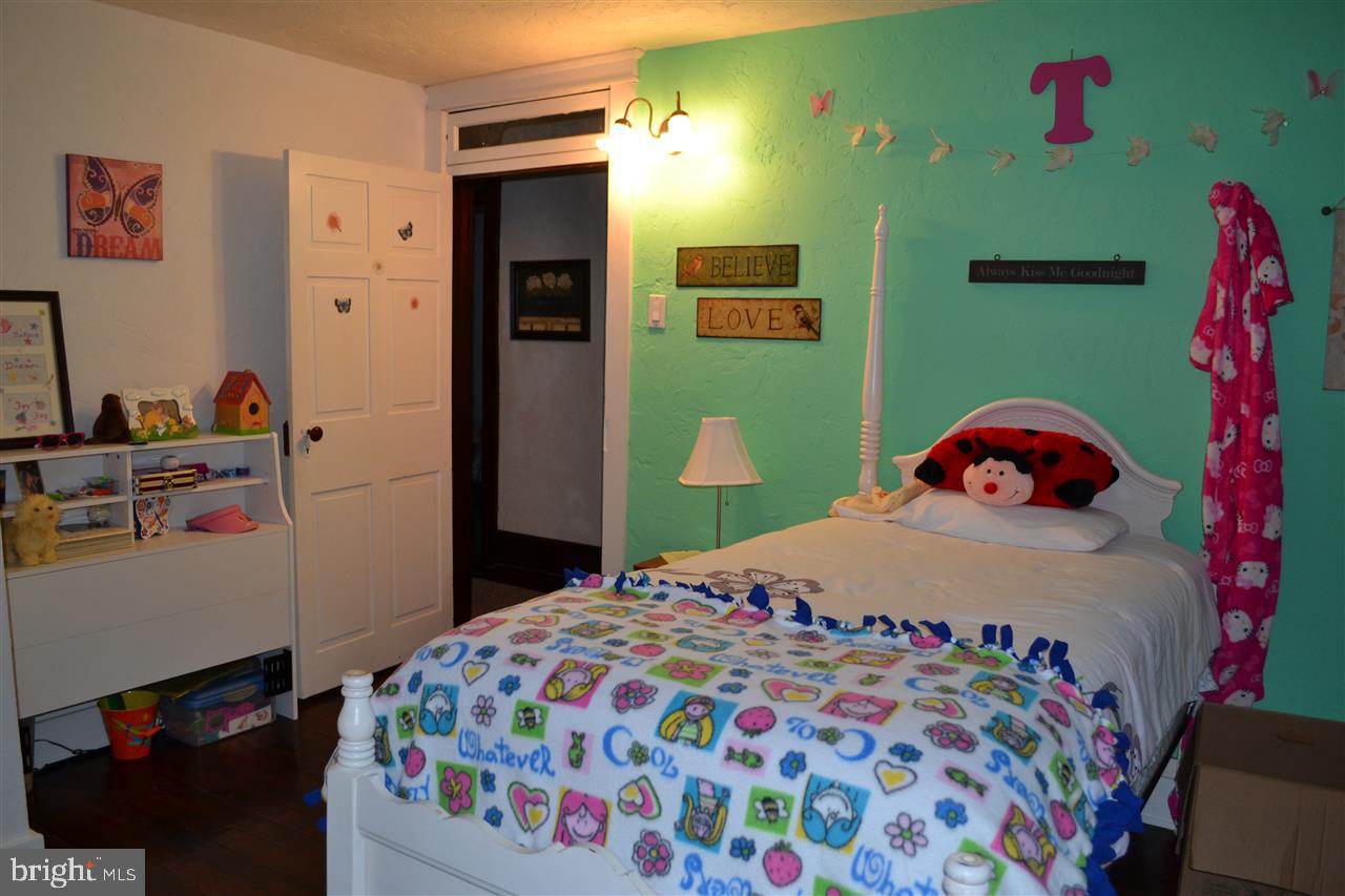 OLD BOYDS BEAR - Residential