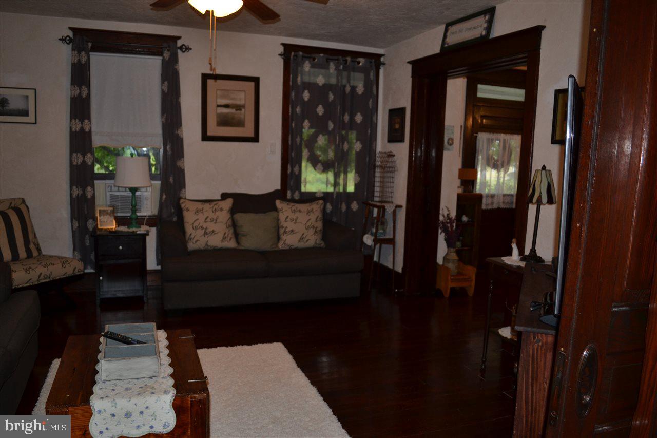 OLD BOYDS BEAR - Residential