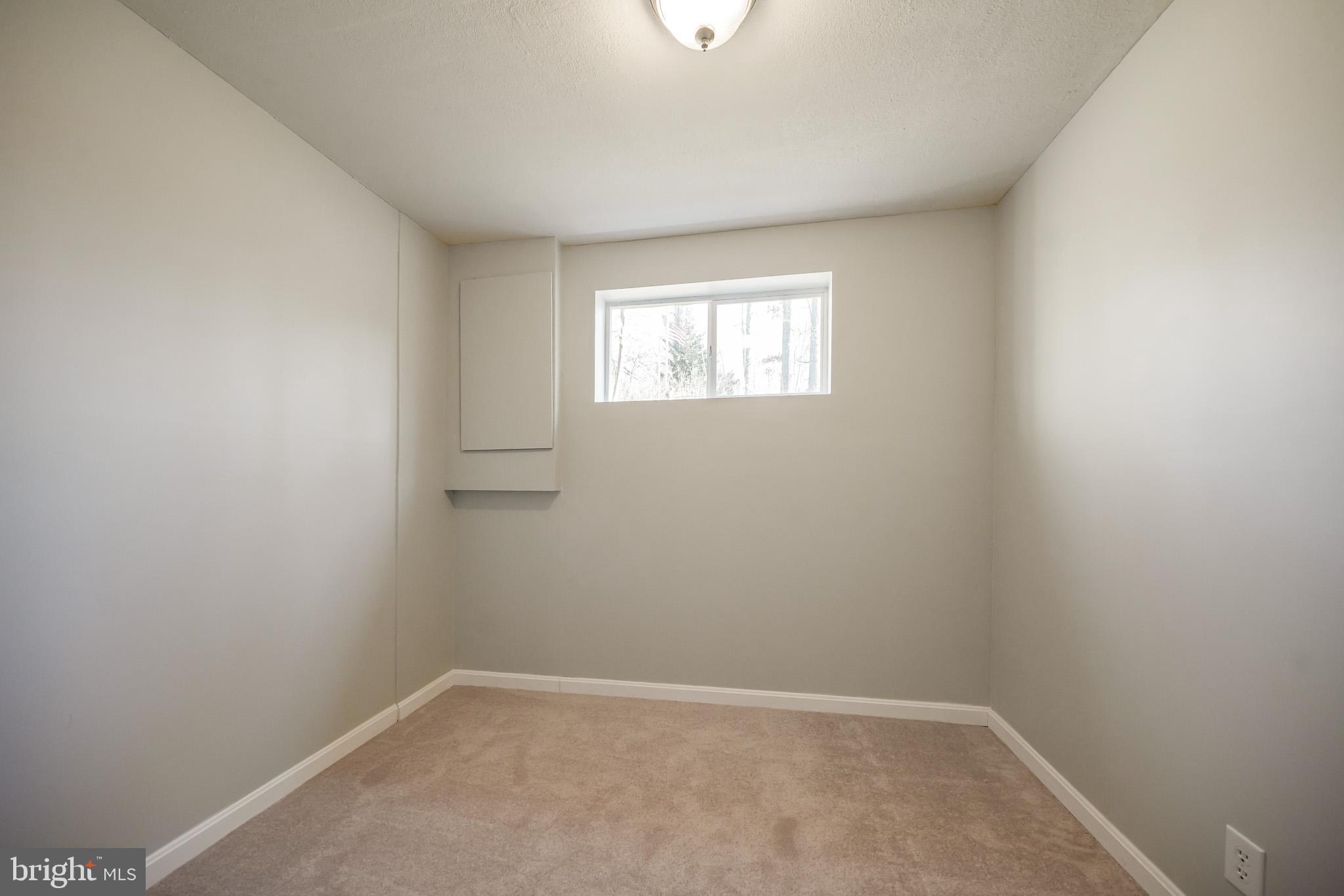 SUNNY RIDGE ESTATES - Residential