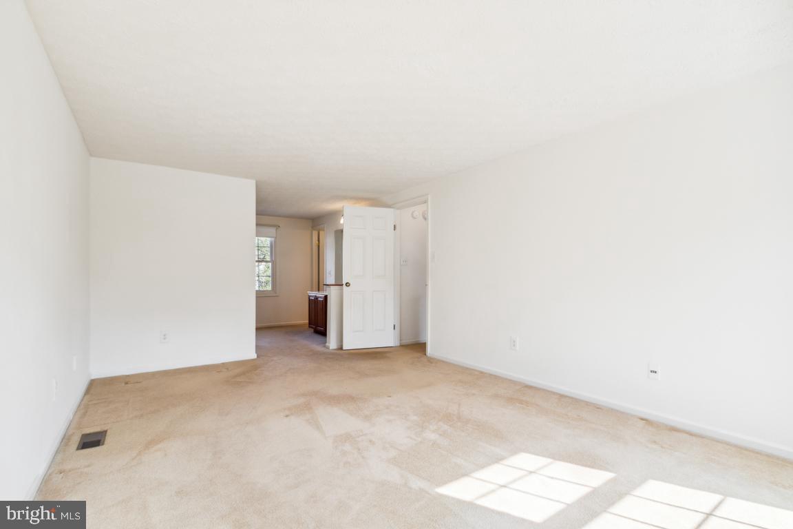 SUMMERDAY - Residential