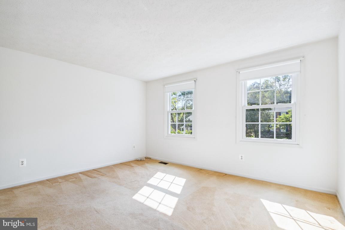 SUMMERDAY - Residential