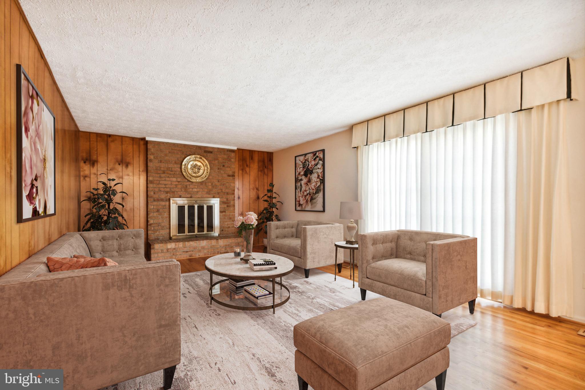 SUMMERDAY - Residential