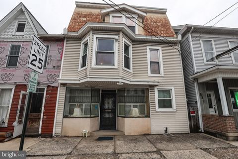 Photo of 535 Main Street, LYKENS, PA 17048 (MLS # PADA2057492)