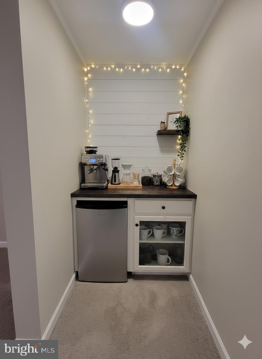 BROOKLAND MANOR - Residential Lease