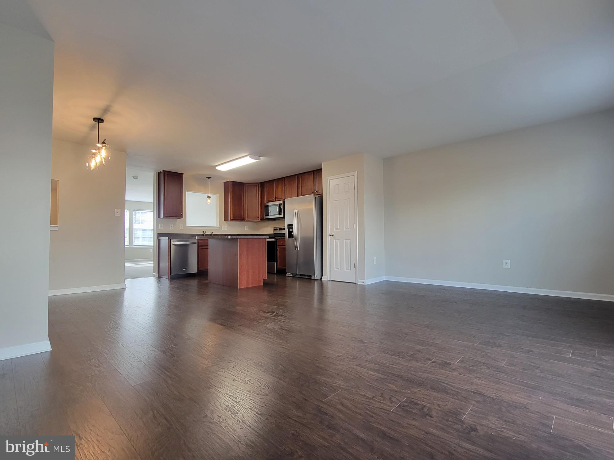 BROOKLAND MANOR - Residential Lease