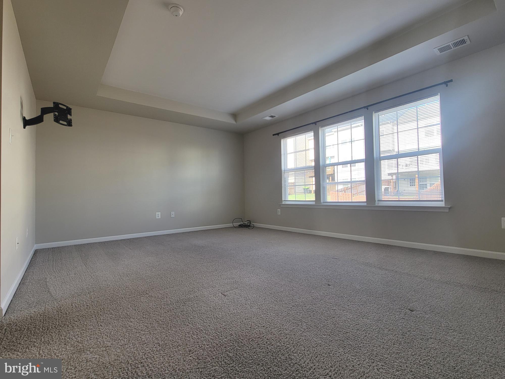 BROOKLAND MANOR - Residential Lease