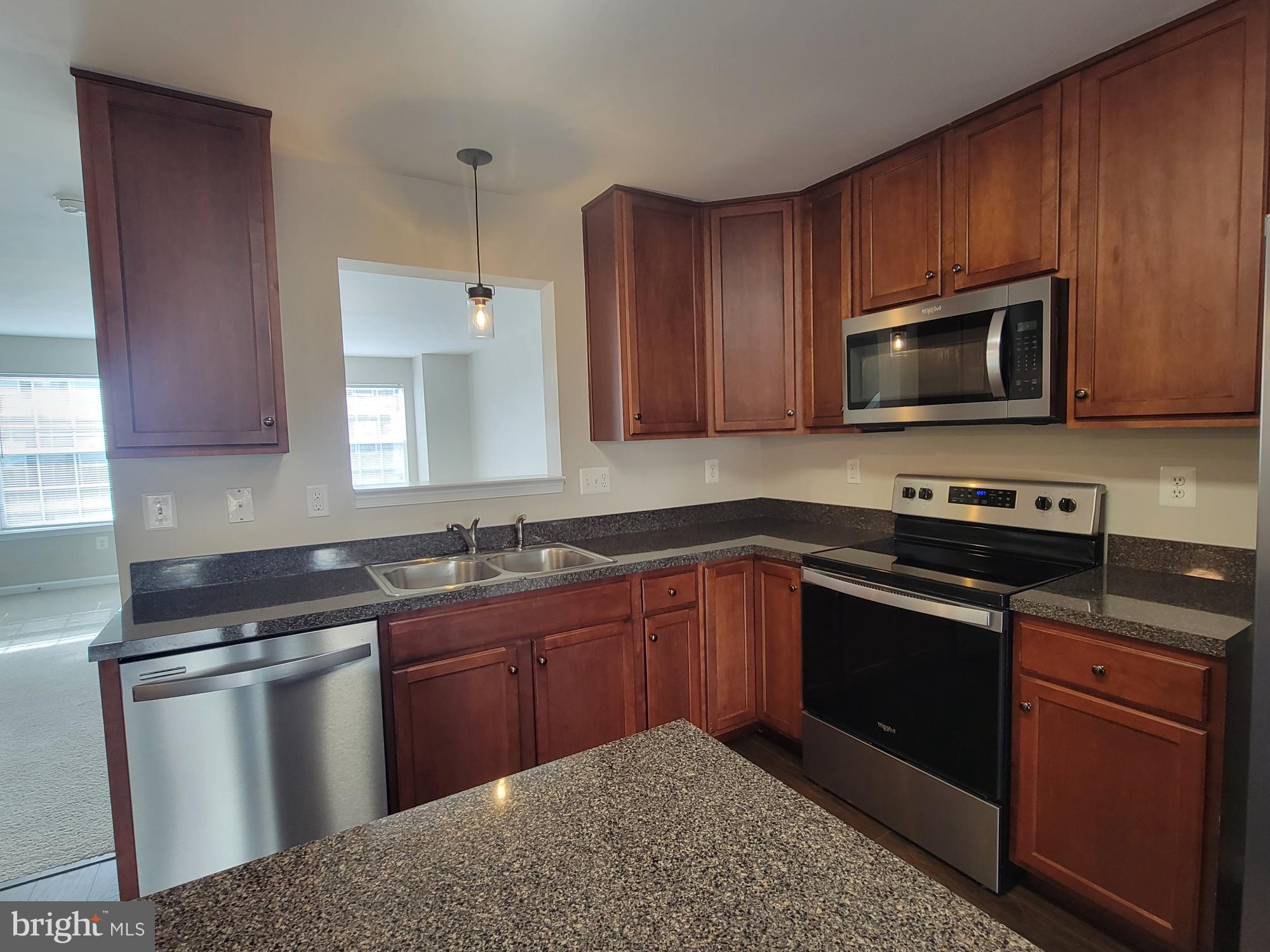 BROOKLAND MANOR - Residential Lease