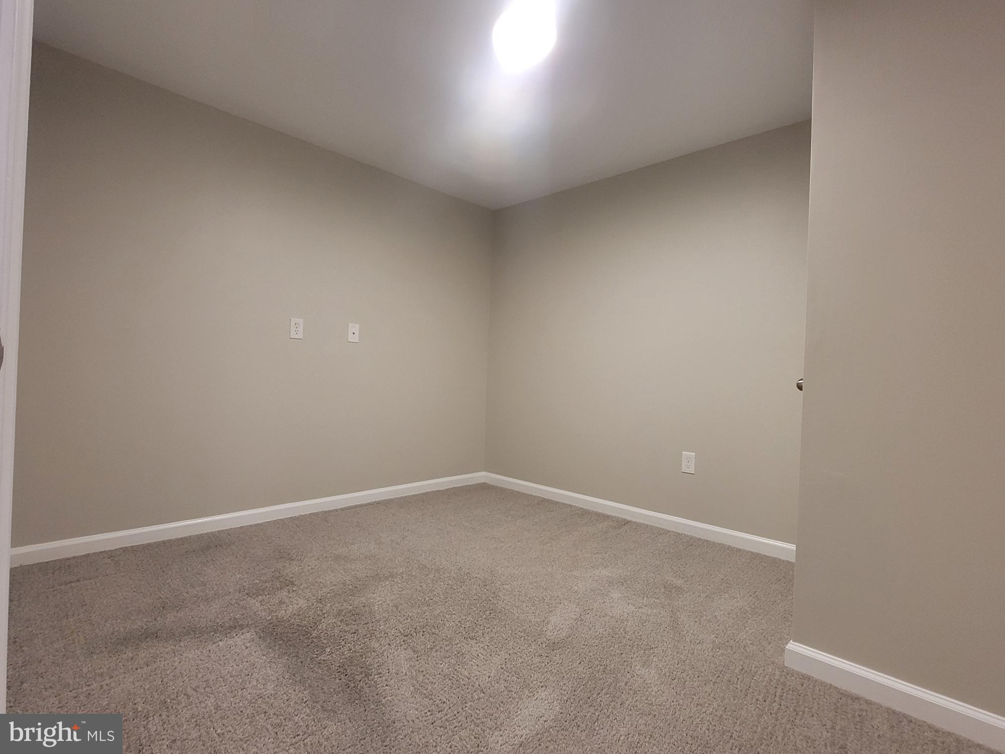 BROOKLAND MANOR - Residential Lease