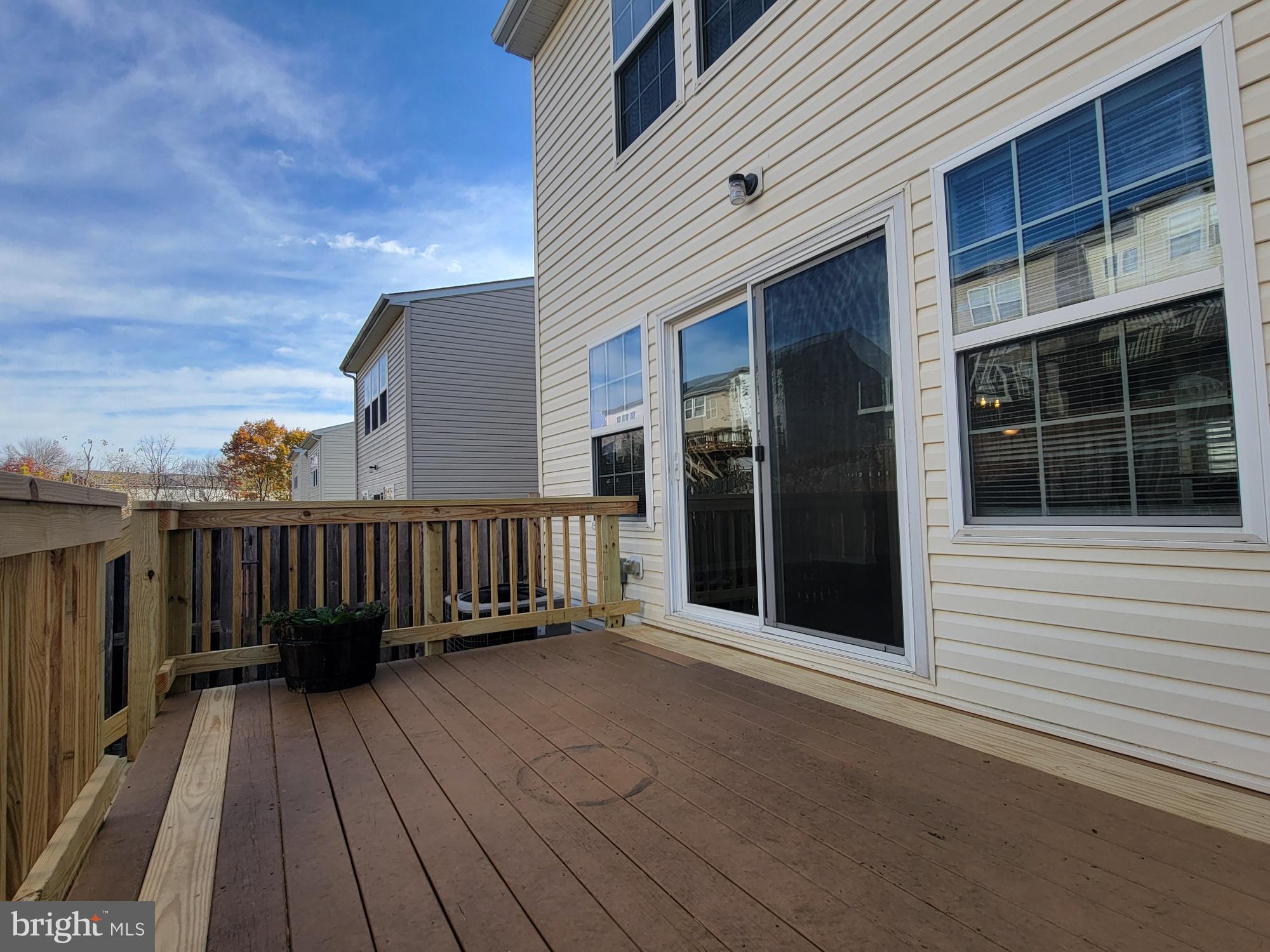 BROOKLAND MANOR - Residential Lease