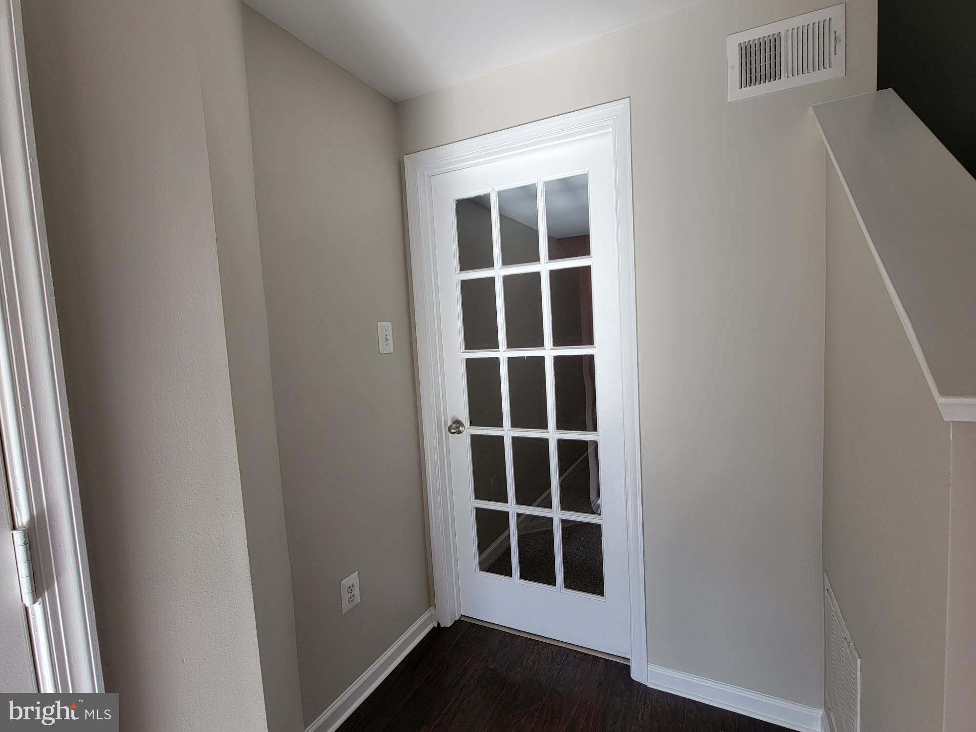 BROOKLAND MANOR - Residential Lease