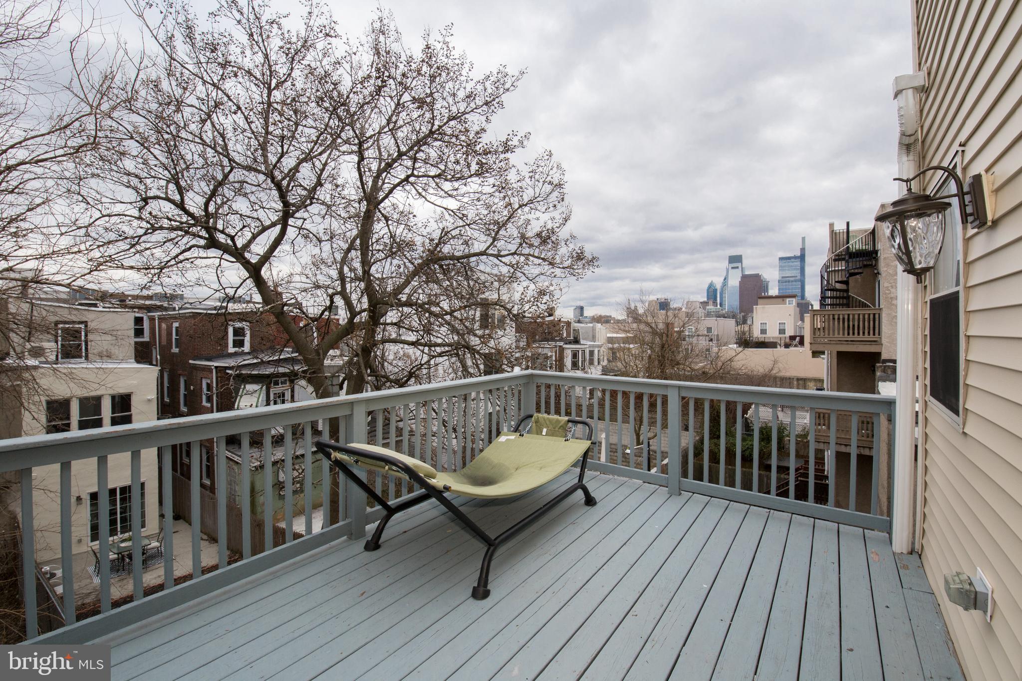FAIRMOUNT - Residential Income
