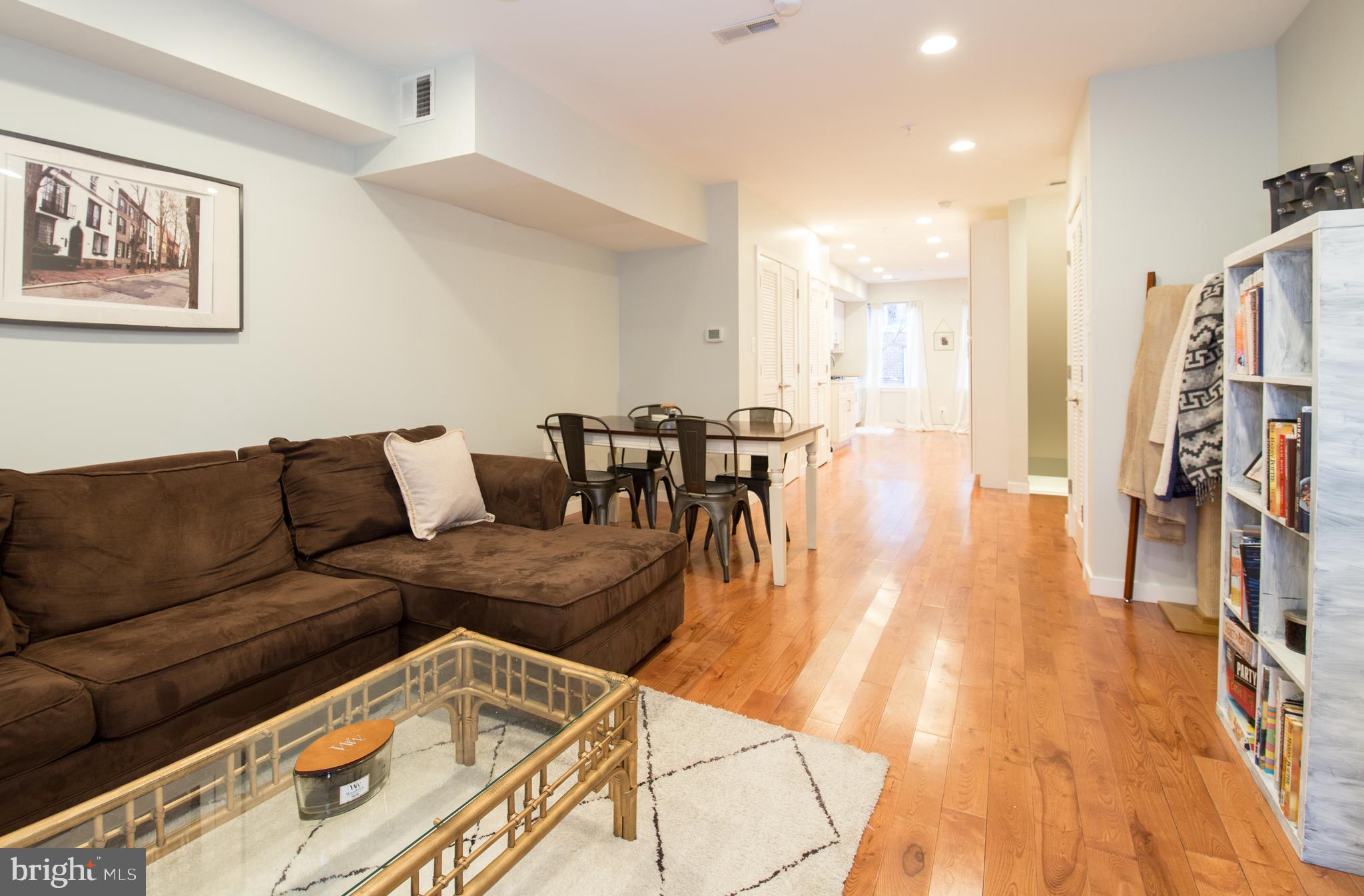 FAIRMOUNT - Residential Income
