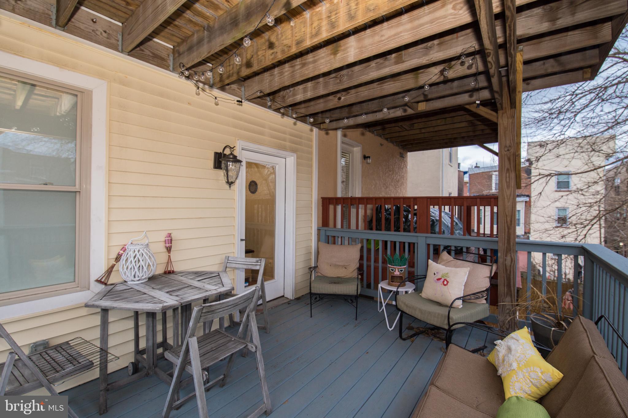 FAIRMOUNT - Residential Income