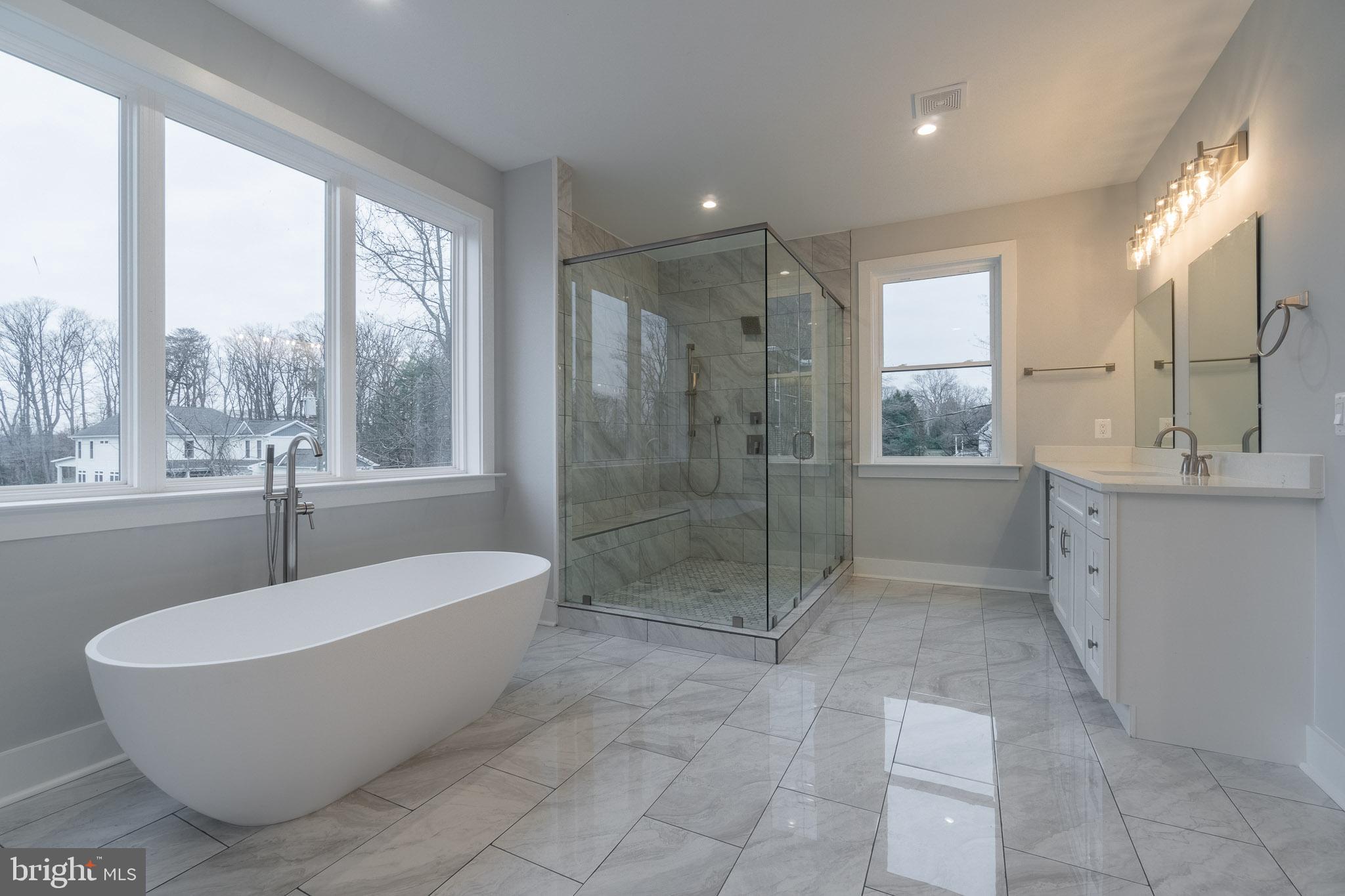 WINDSOR ESTATES - Residential