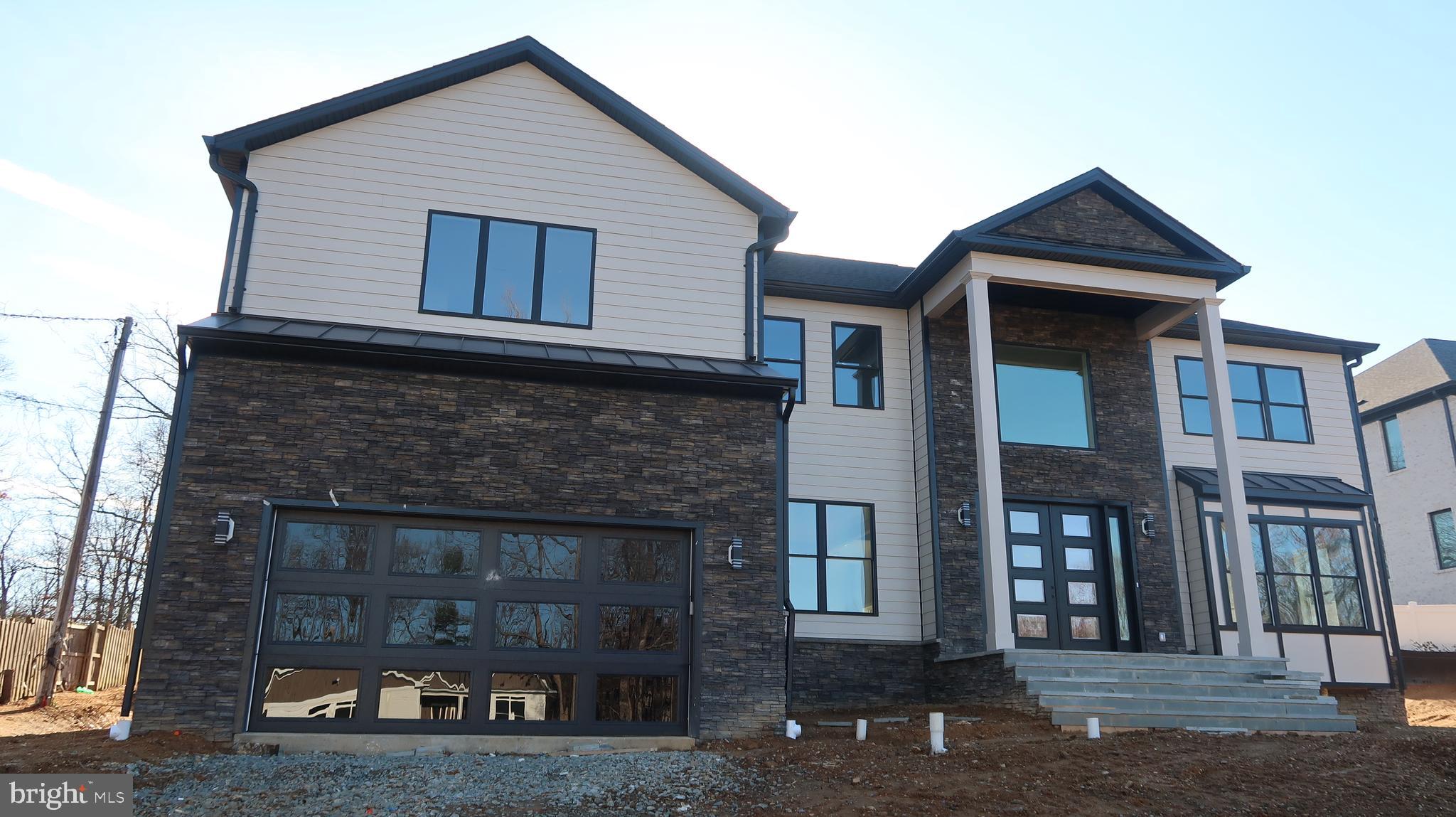 WINDSOR ESTATES - Residential