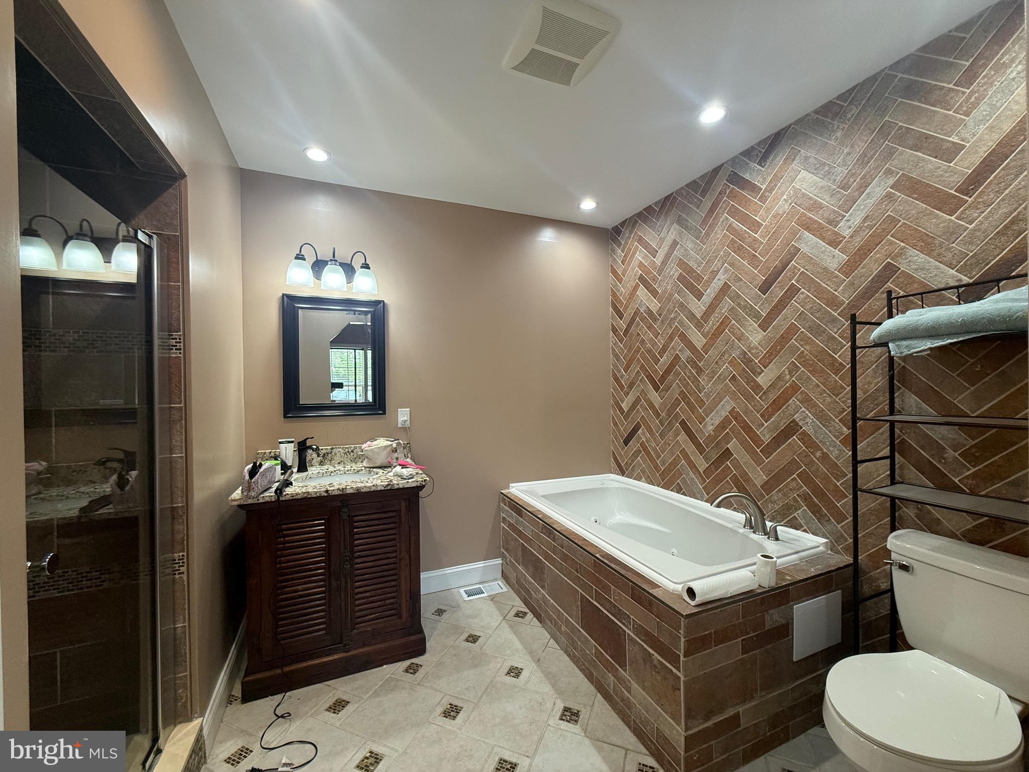 WILCHER PARK - Residential