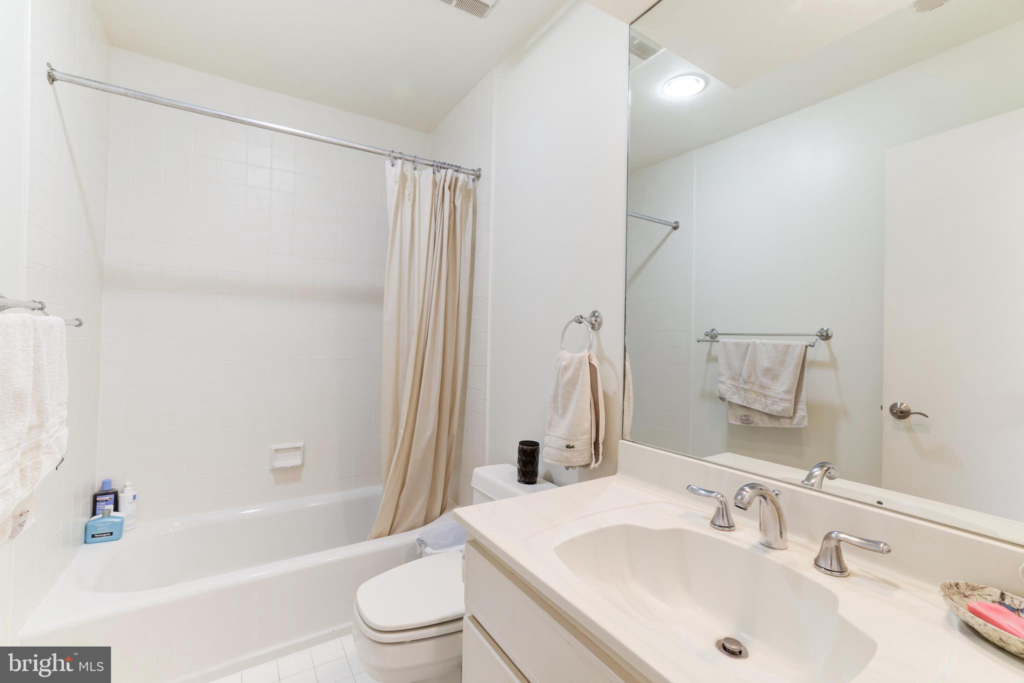 AVENEL - Residential