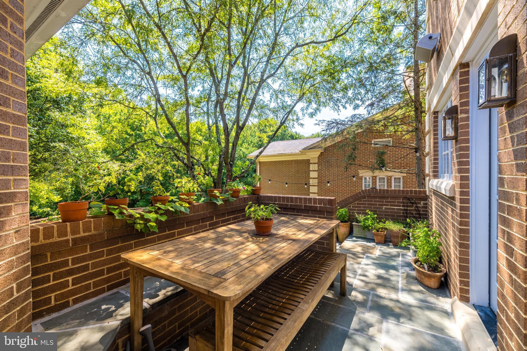 AVENEL - Residential