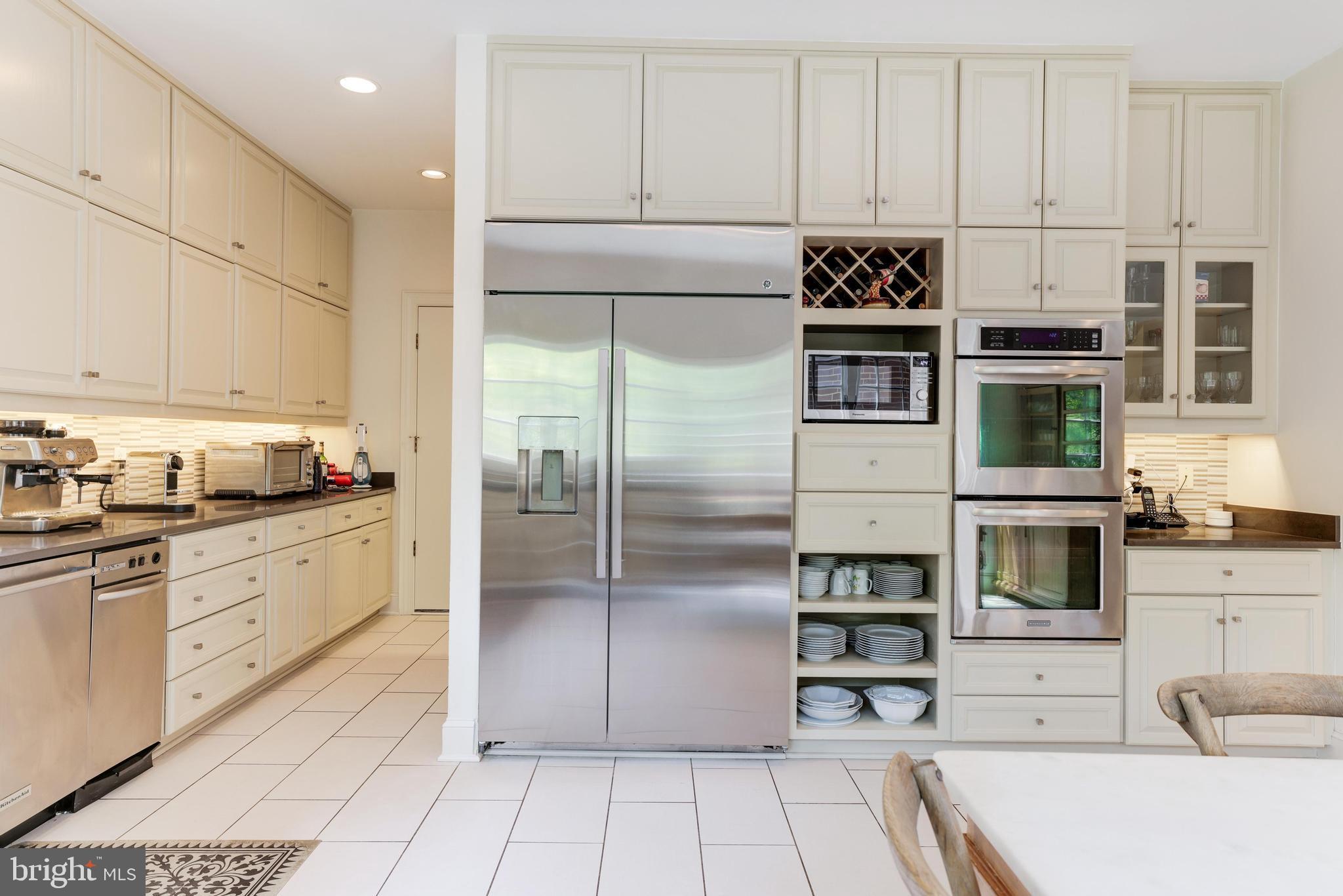 AVENEL - Residential