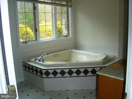 WATKINS POINTE EST - Residential