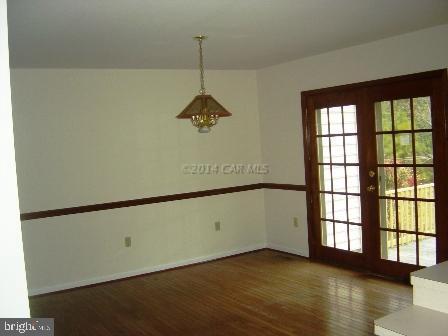 WATKINS POINTE EST - Residential