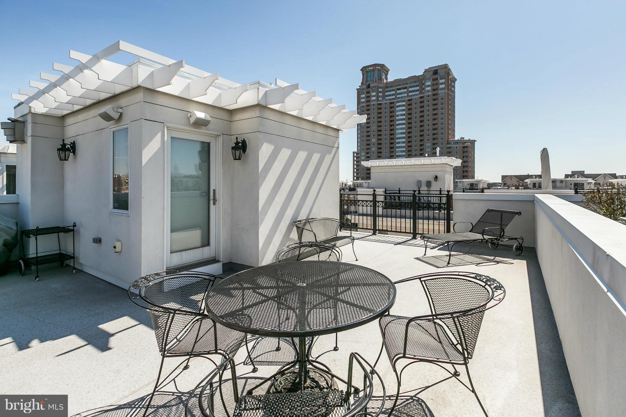 HARBORVIEW - Residential Lease